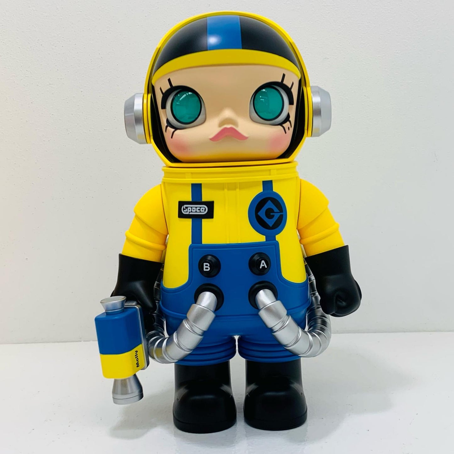 【中古】 ミニオンズ MEGA コレクション 400% SPACE MOLLY【フィギュア】