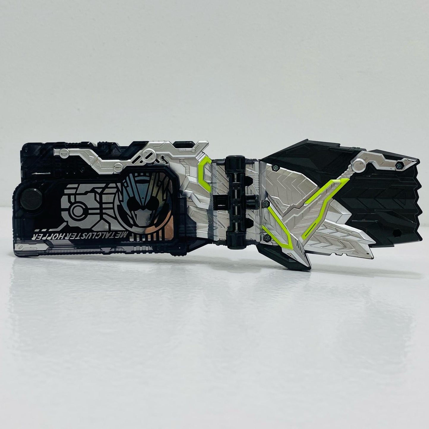 【中古】 'DXメタルクラスタホッパープログライズキー「仮面ライダーゼロワン」'