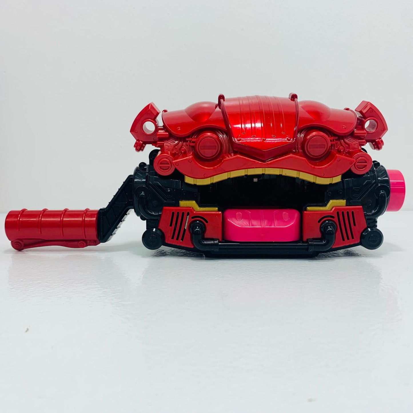【中古】 'DX変身ベルトガヴ「仮面ライダーガヴ」'