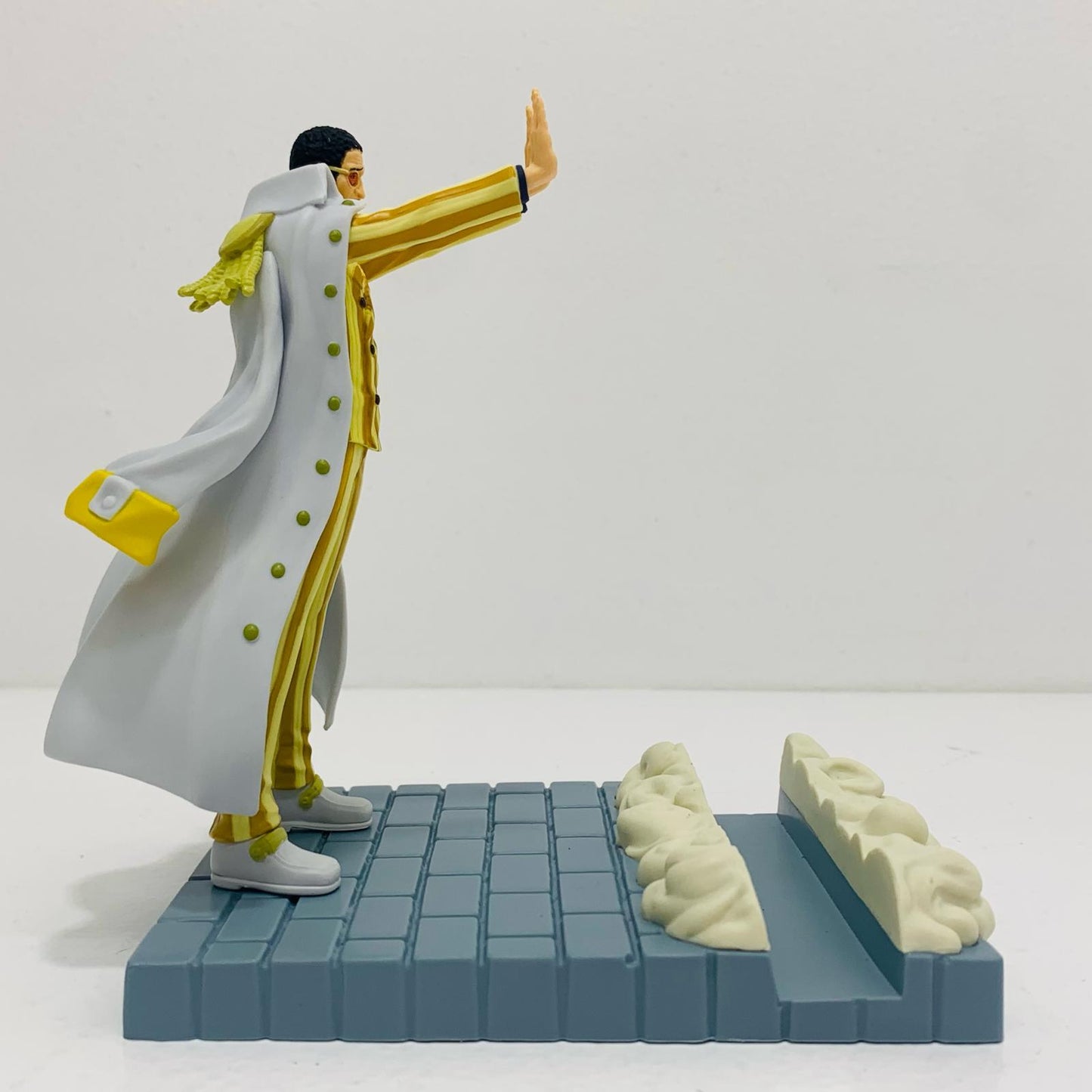 【中古】 '黄猿ボルサリーノ-フィグライフ!「ワンピース」'【フィギュア】