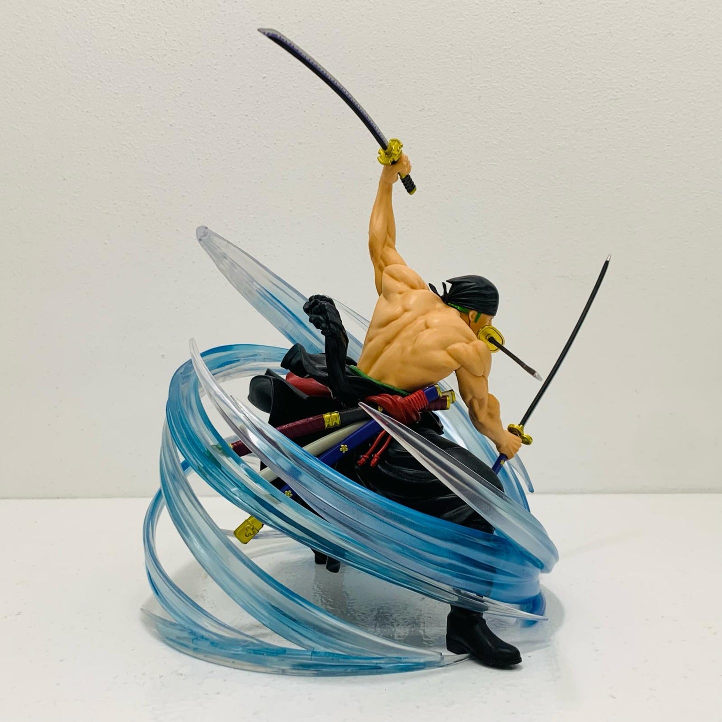 【中古】 'C賞ロロノア・ゾロ~黒縄大龍巻~墨式塊技「匠ノ系譜覇極/一番くじワンピース」'【フィギュア】