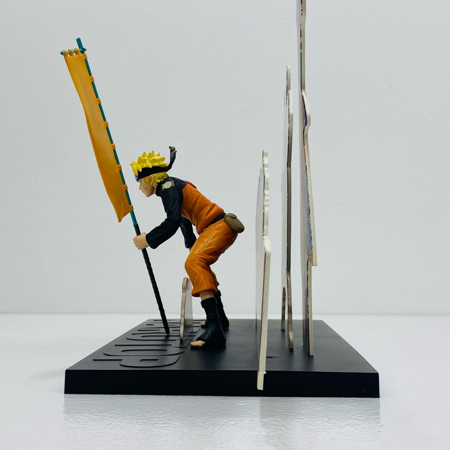 【中古】 'C賞うずまきナルト(NARUTOP99記念岸本斉史描き下ろしイラスト背景パネル付属)フィギュア「豪華絢爛忍絵巻/一番くじNARUTOP99/ナルト」'【フィギュア】