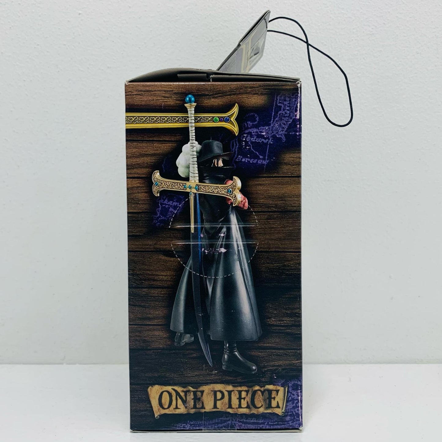 【中古】 'ジュラキュール・ミホーク(鷹の目のミホーク)「ワンピース」組立式DXフィギュア~THEGRANDLINEMEN~vol.3'【フィギュア】