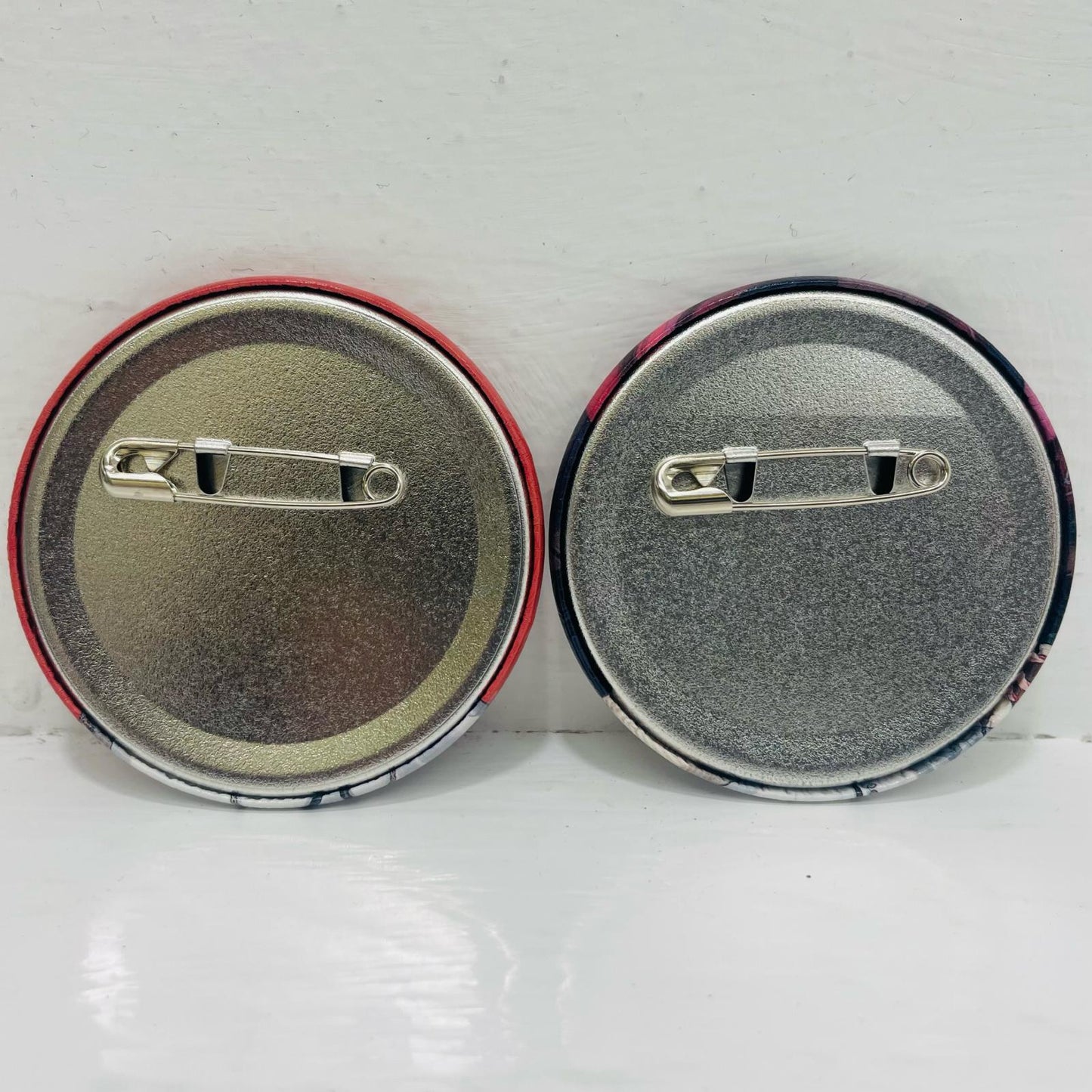 弦月藤士郎「にじさんじ VΔLZ Strolling Fall ランダム缶バッジ」 AGF 2024グッズ