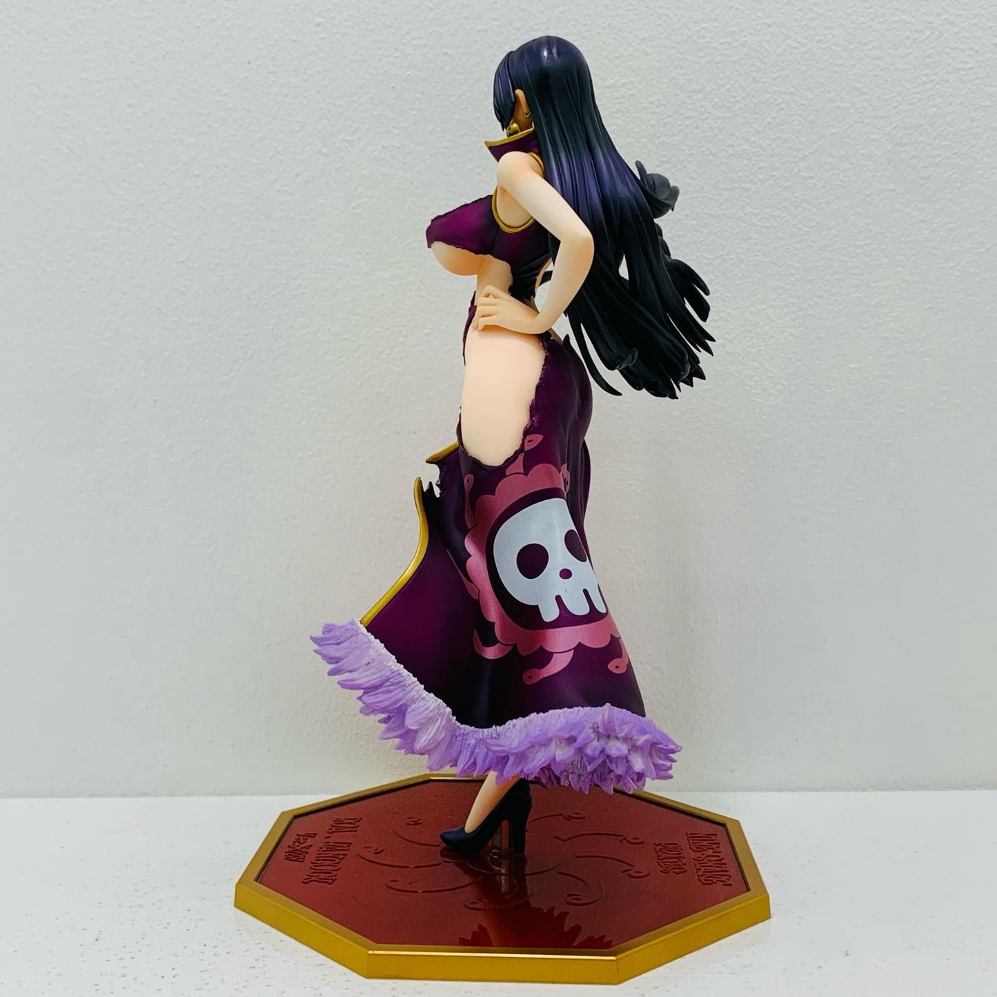 【中古】 ボア・ハンコックVer.3D2Y「ワンピース」1/8P.O.P”LIMITEDEDITION”プレミアムバンダイ&オンラインショップ限定【フィギュア】【飾磨店】
