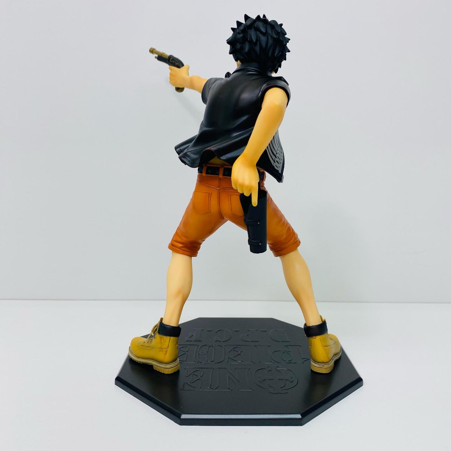 【中古】 ワンピース フィギュア モンキー・D・ルフィ 三銃士Ver. DOOR PAINTING COLLECTION 1/7塗装済み完成品 三銃士Ver.【フィギュア】【飾磨店】