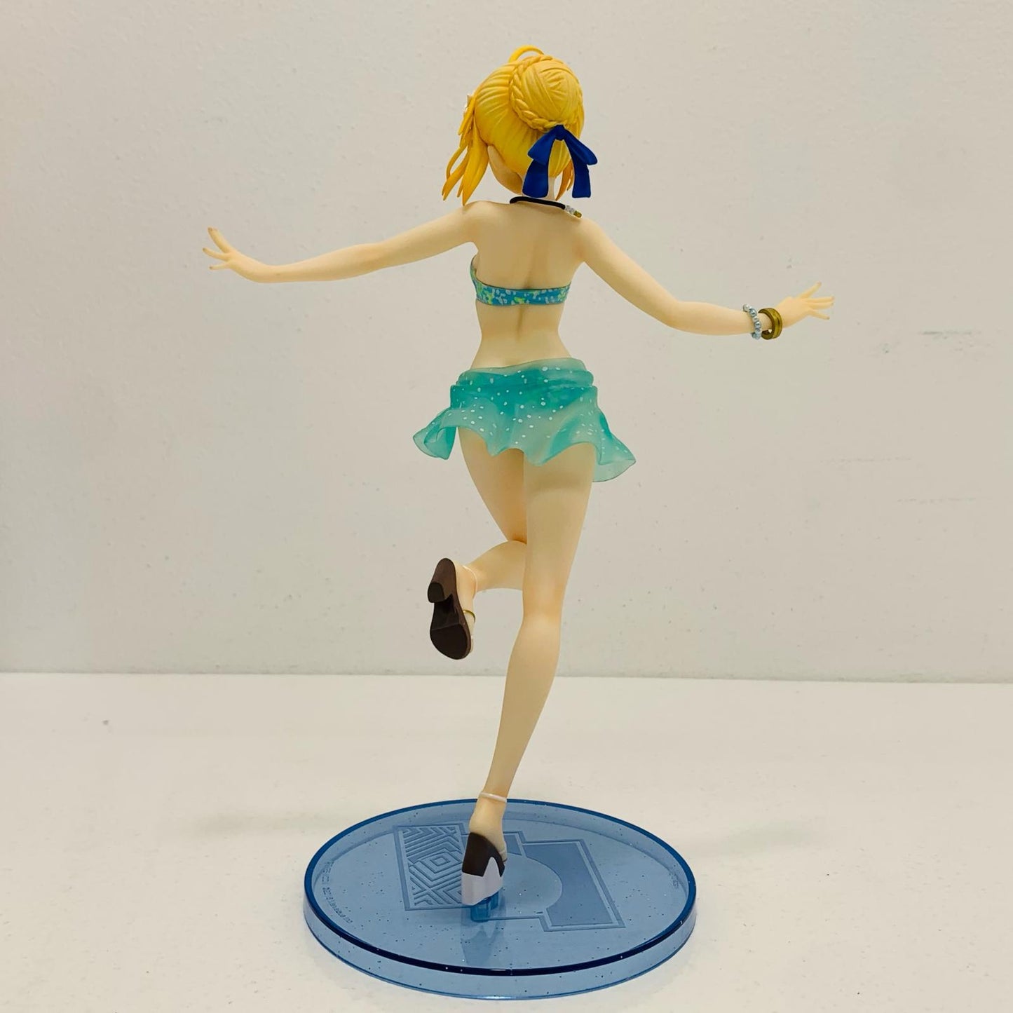 【中古】 アルトリア・ペンドラゴンリゾート・ヴァカンスVer.「Fate/EXTELLA」1/8PVC製塗装済み完成品【フィギュア】【飾磨店】