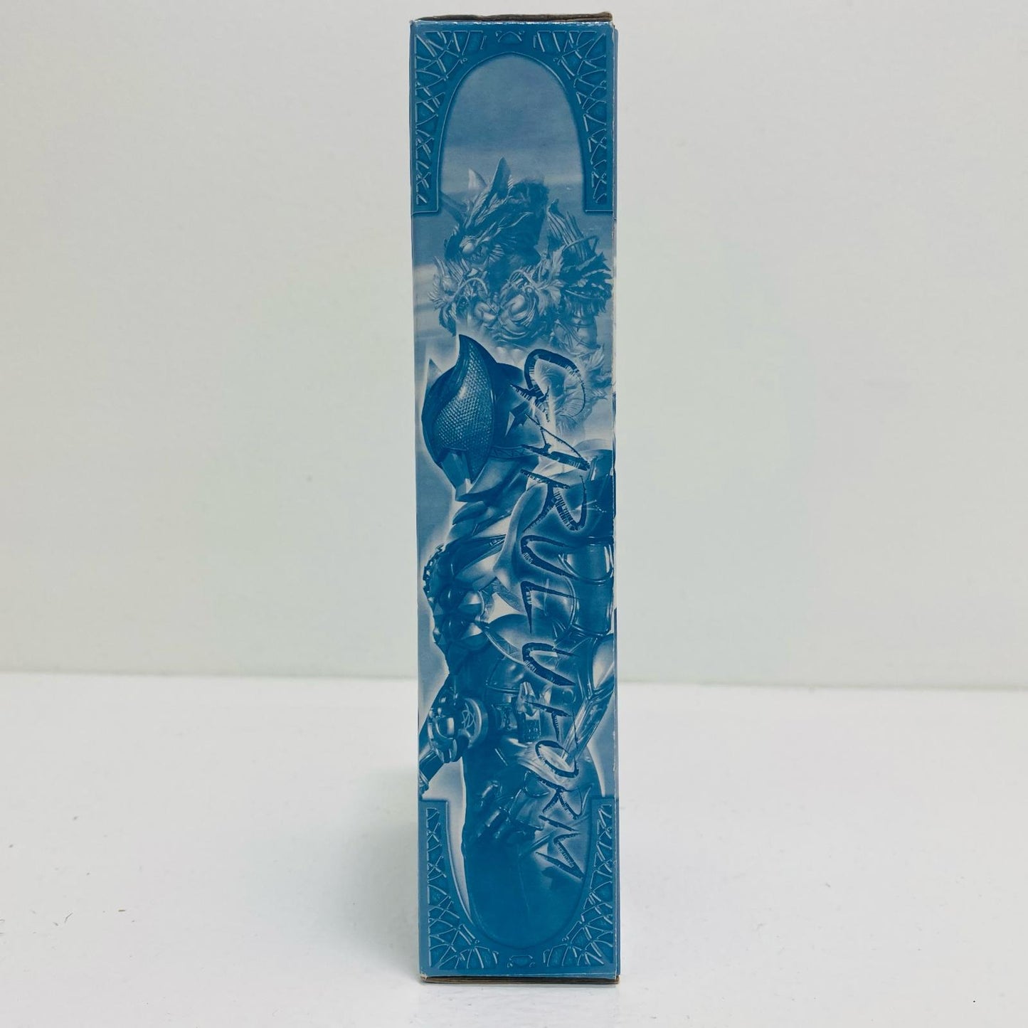 【中古】 仮面ライダーキバガルルフォームガルルコバルトバージョン「劇場版仮面ライダーキバ魔界城の王」ライダーヒーローシリーズ公開記念セブン-イレブン限定【フィギュア】