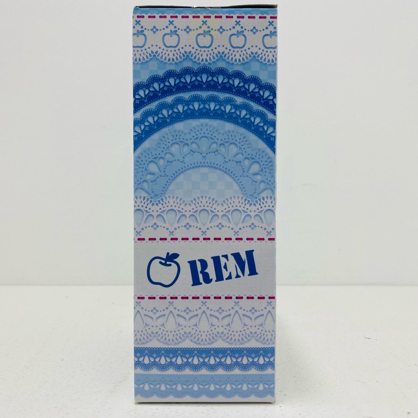 【中古】 レム「Re:ゼロから始める異世界生活」プレミアムフィギュア”レム”ルグニカで待ち合わせVer.【フィギュア】【飾磨店】
