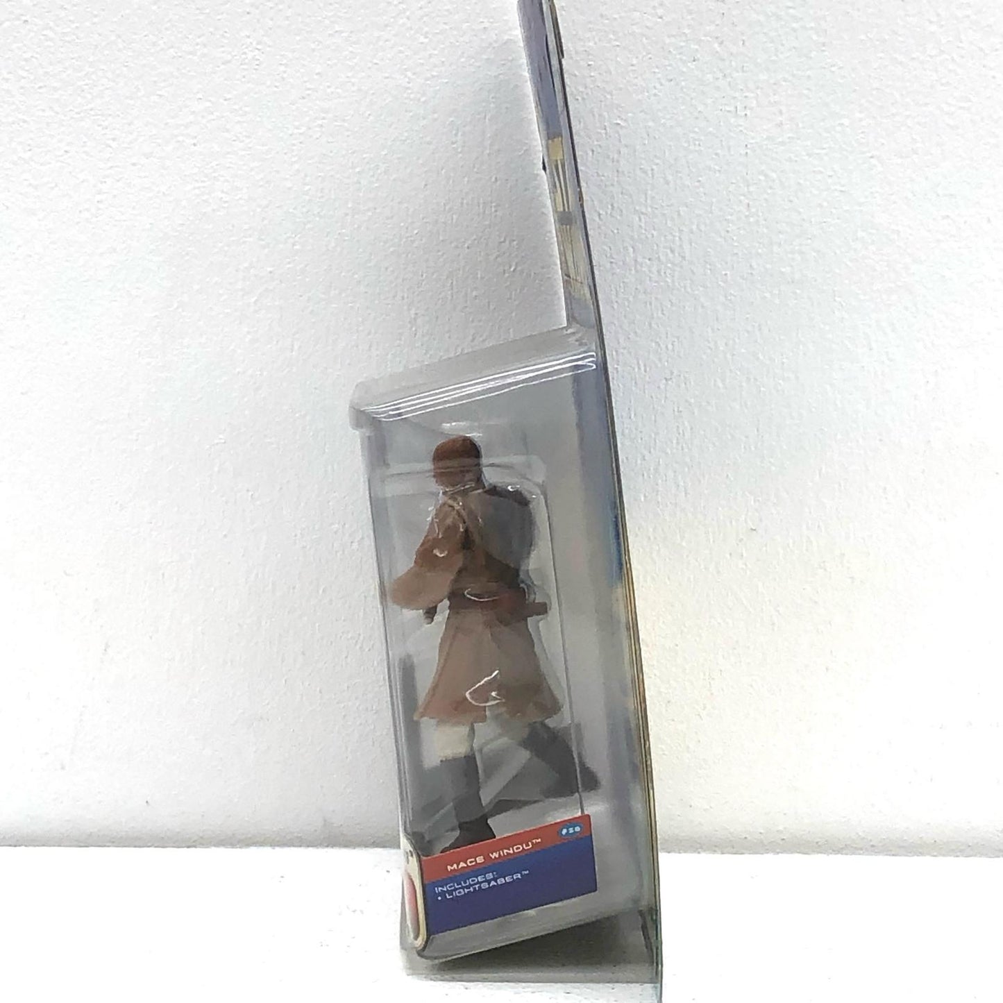 【中古】 メイス・ウィンドゥ「スター・ウォーズエピソード2/クローンの攻撃」ベーシックフィギュア【フィギュア】【加古川物流】
