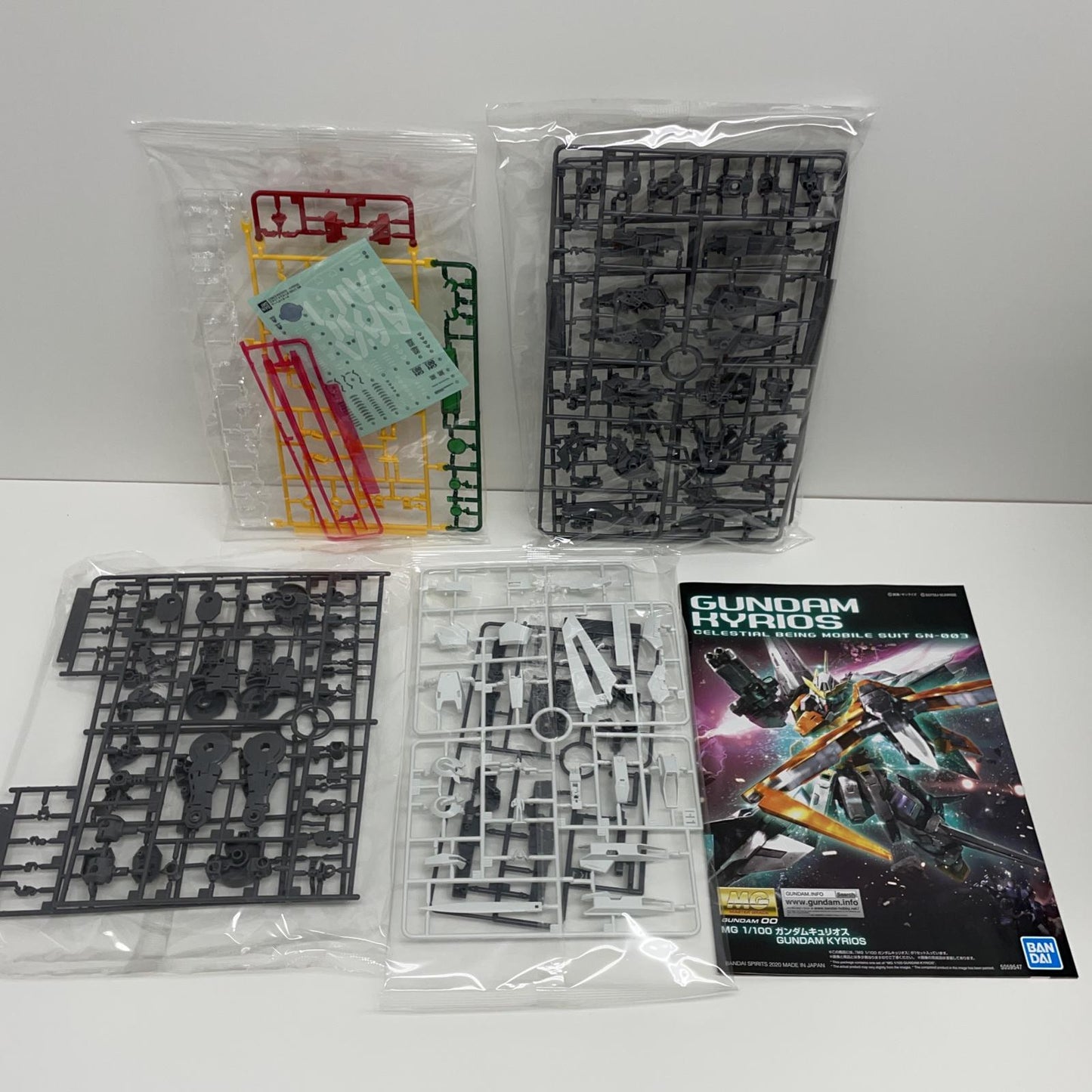 【中古】 機動戦士ガンダム00(ダブルオー) プラモデル GN-003 ガンダムキュリオス MG 1/100 5059547【飾磨店】