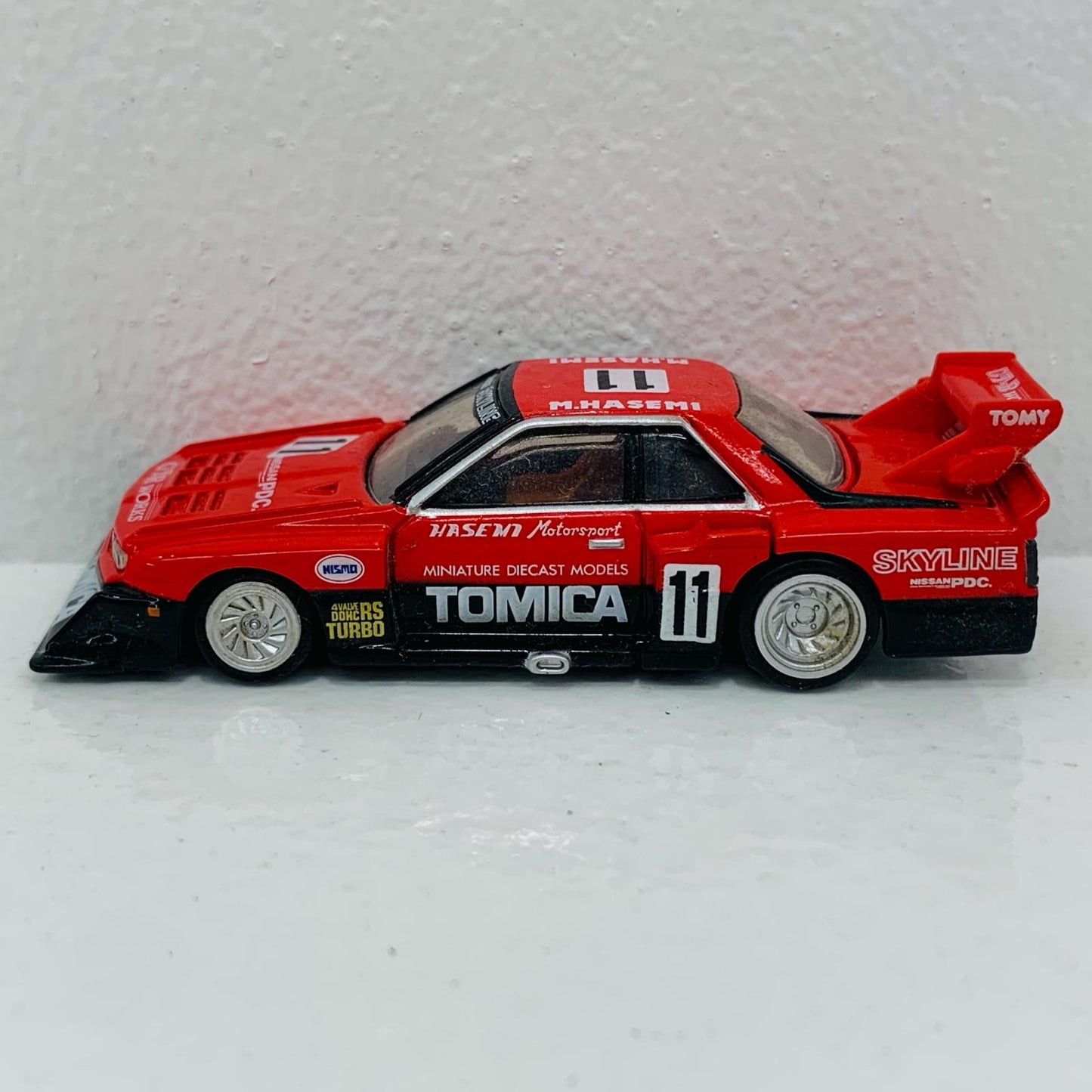 【中古】 1/67スカイラインターボスーパーシルエット(レッド×ブラック)「トミカプレミアム01」