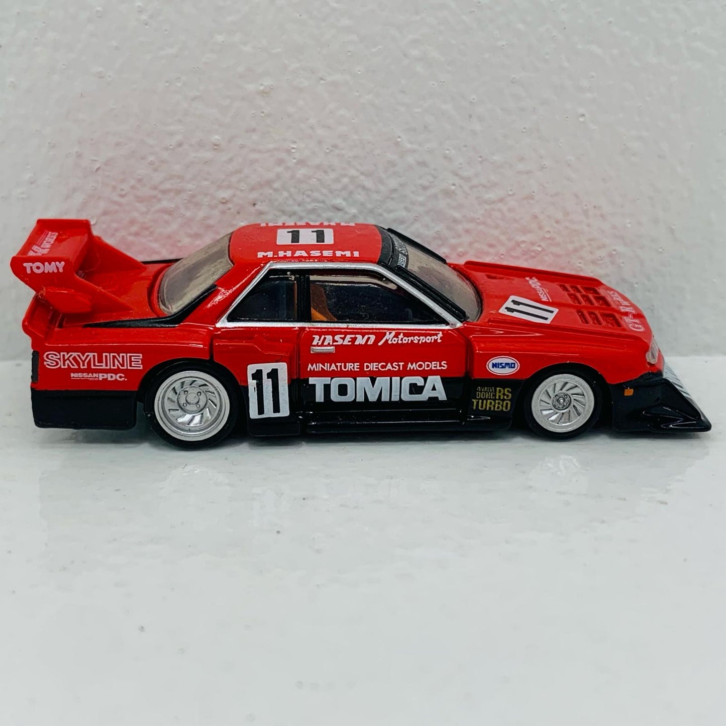 【中古】 1/67スカイラインターボスーパーシルエット(レッド×ブラック)「トミカプレミアム01」