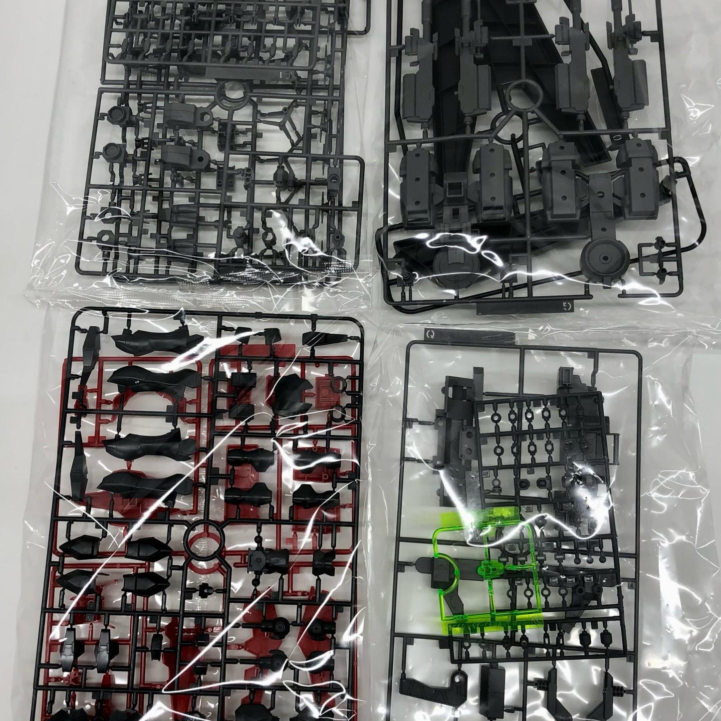【中古】 ガンダムビルドメタバース プラモデル ティフォエウスガンダム・キメラ HG 1/144 5065725【飾磨店】
