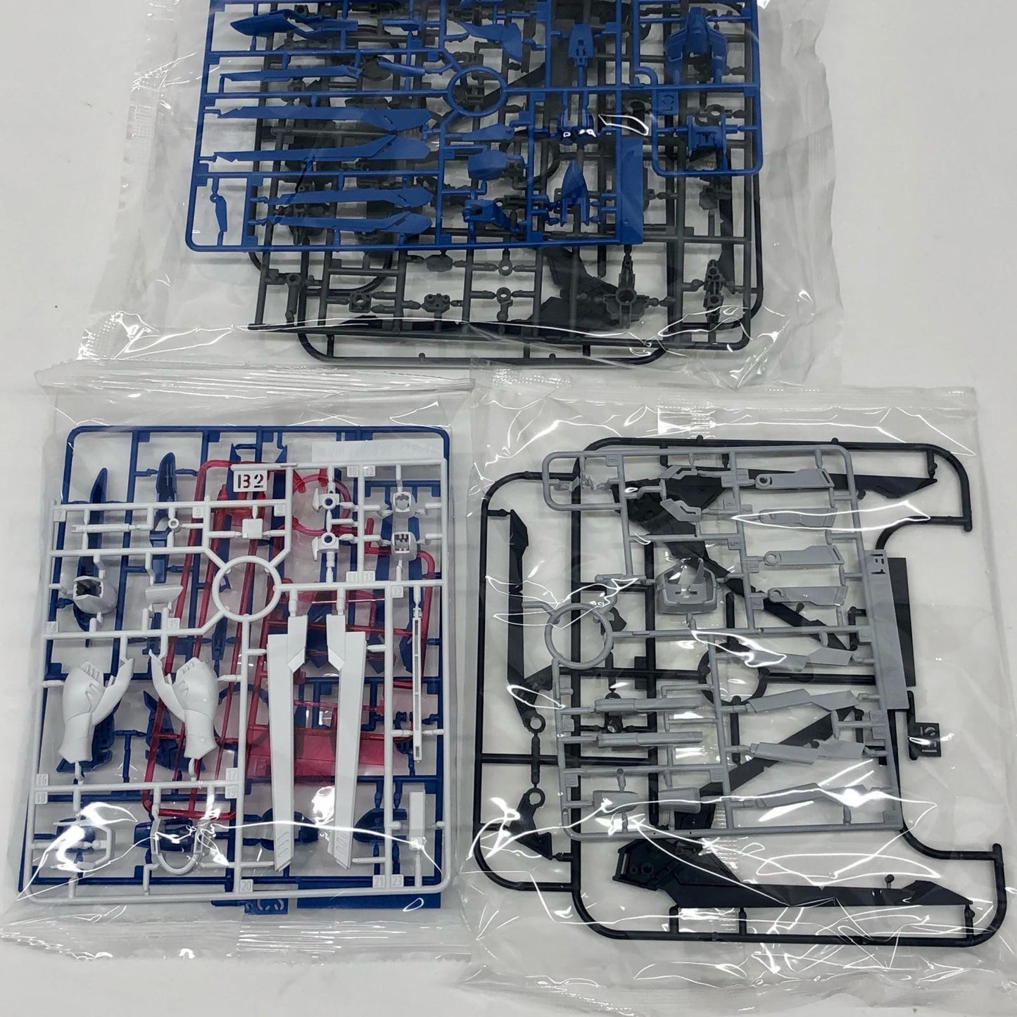 【中古】 機動戦士ガンダムSEEDFREEDOM プラモデル ライジングフリーダムガンダム HG 1/144 5066284【飾磨店】