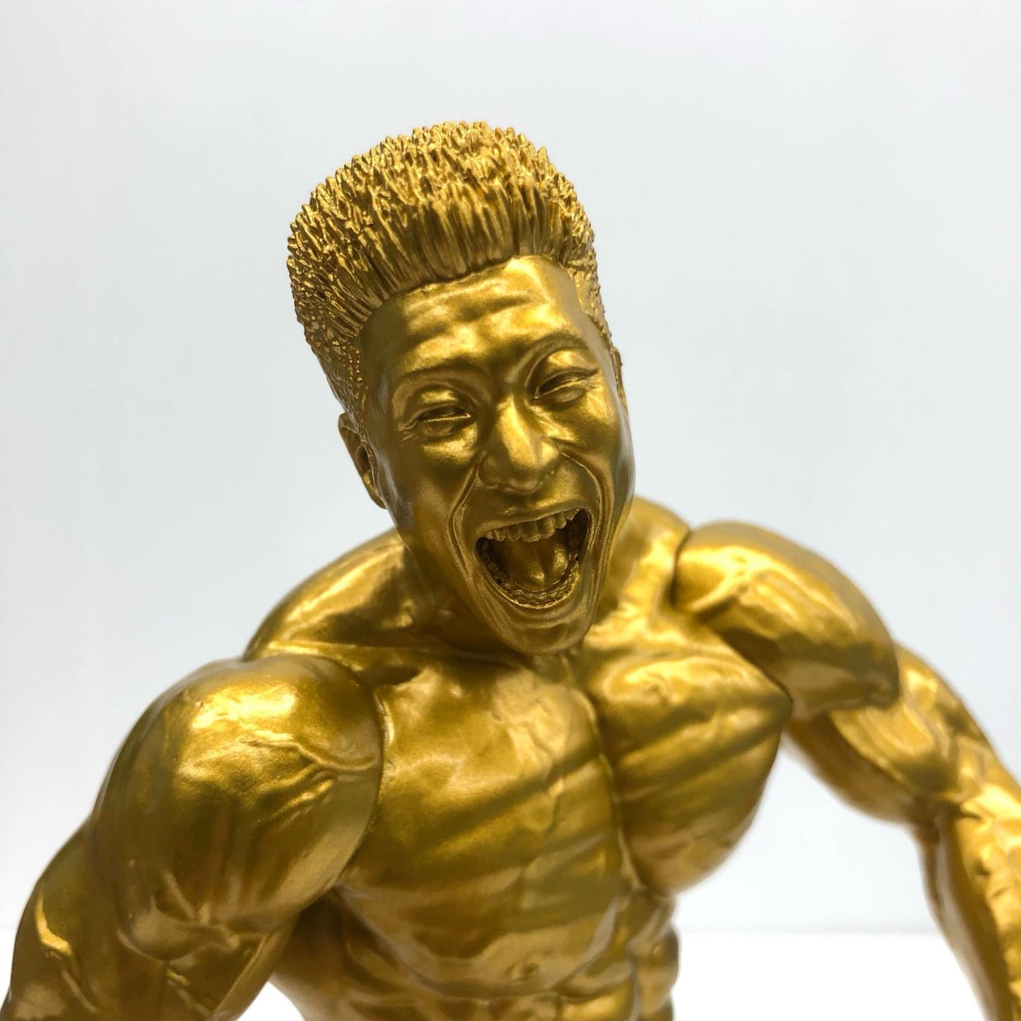 【中古】 なかやまきんに君~りそうの姿トロフィー(金色)~MUSCLESTARSPIECE【フィギュア】【加古川物流】