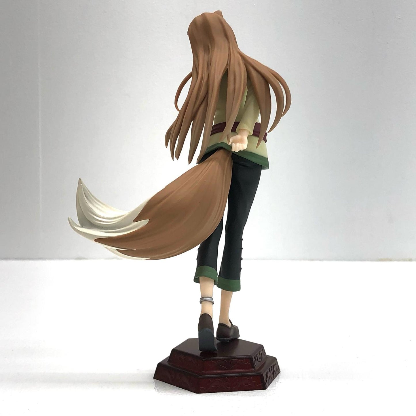 【中古】 ホロ-Desktop×DecorateCollections「狼と香辛料MERCHANTMEETSTHEWISEWOLF」【フィギュア】【飾磨店】