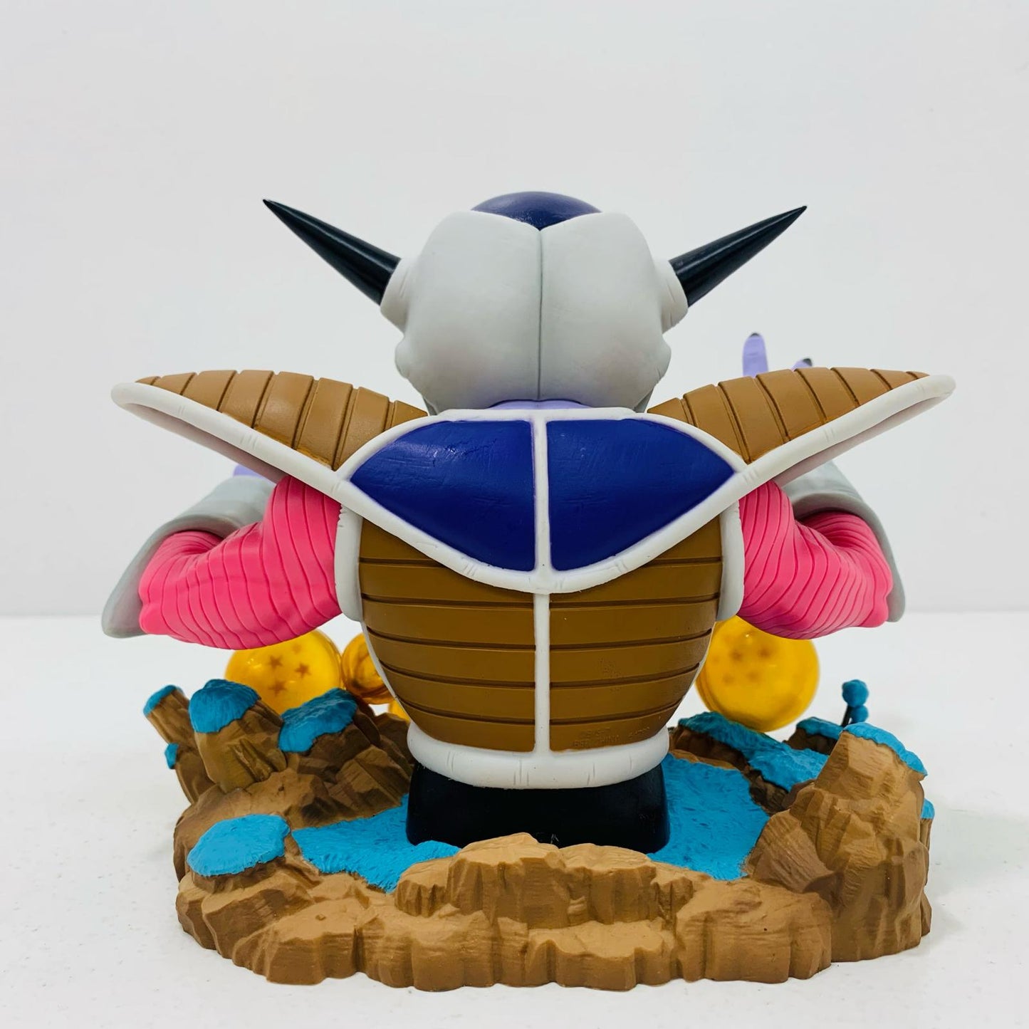 【中古】 E賞DIORAMAFIGURE-悪の帝王フリーザ-「VSオムニバスCROSS/一番くじドラゴンボール」 ドラゴンボール フィギュア 悪の帝王フリーザ 一番くじ VSオムニバスCROSS E賞 DIORAMAFIGURE【フィギュア】【飾磨店】