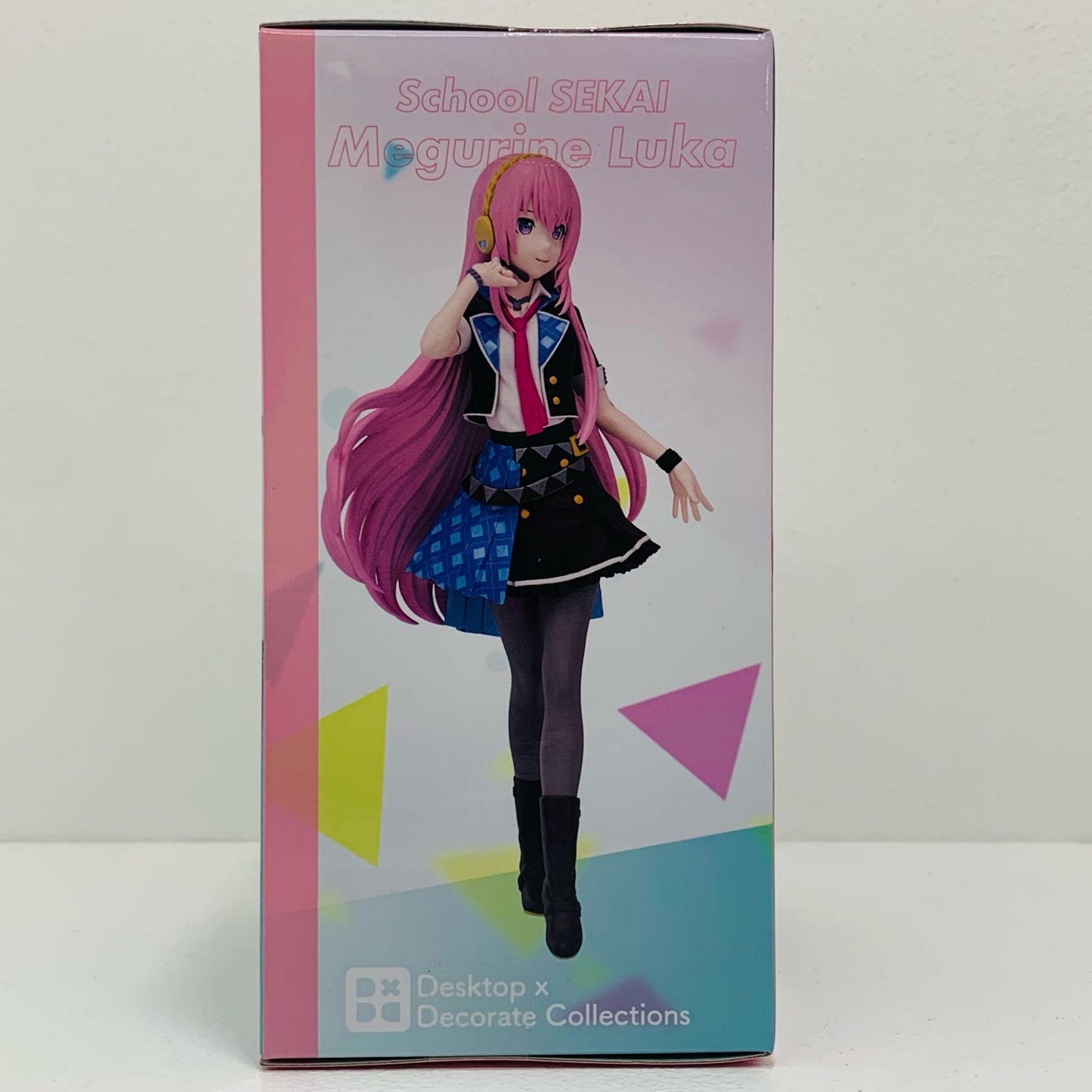 【中古】 教室のセカイの巡音ルカ-Desktop×DecorateCollections「プロジェクトセカイカラフルステージ!feat.初音ミク」【フィギュア】