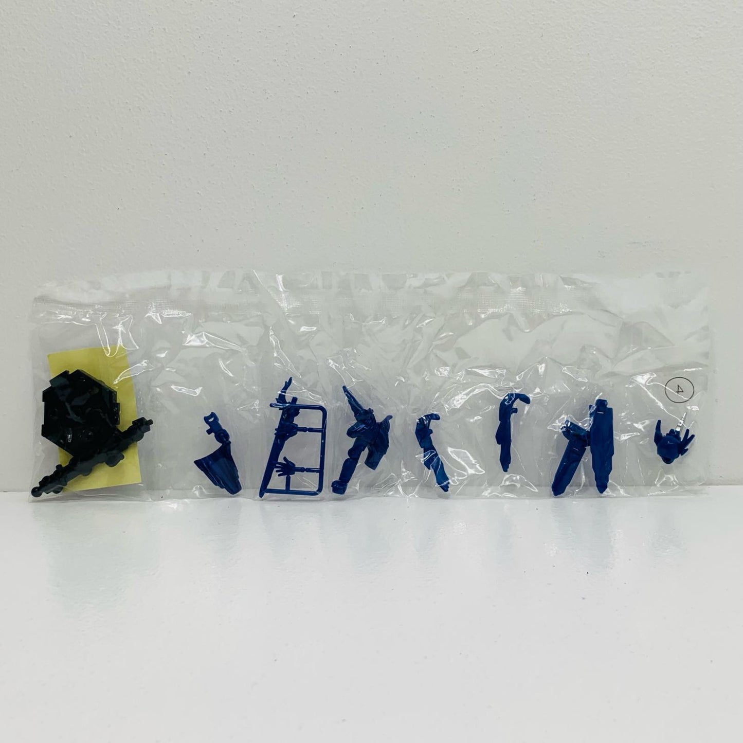【中古】 4.仮面ライダーブレイズファンタスティックライオンBセット「装動仮面ライダーセイバーBook3Feat.装動仮面ライダーゼロワン」【フィギュア】【飾磨店】