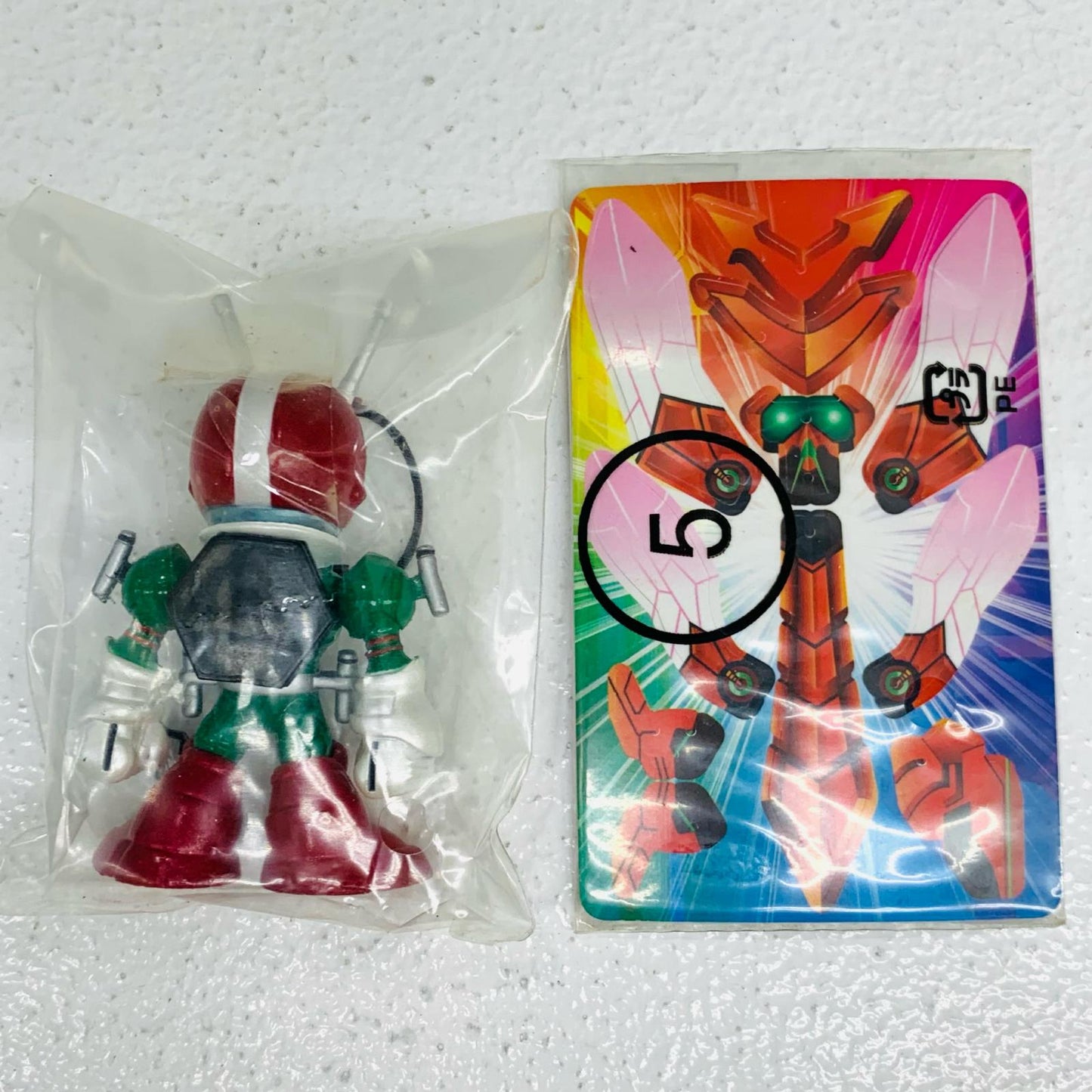 【中古】 5.仮面ライダーV3&フレアサラマンダー「駈斗戦士(カードウォリアー)仮面ライダーズクウガ来襲編」【フィギュア】【飾磨店】