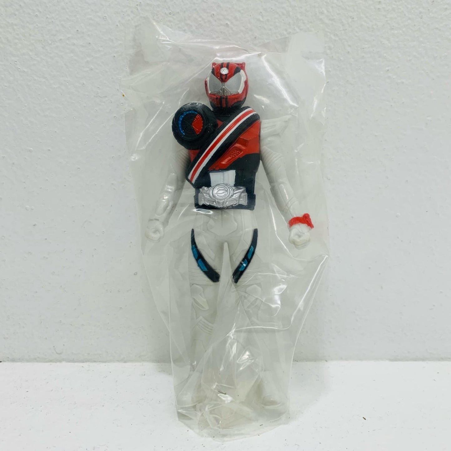 【中古】 仮面ライダードライブタイプデッドヒート「ソフビヒーロー仮面ライダータイプデッドヒート発進!!編」【フィギュア】【飾磨店】