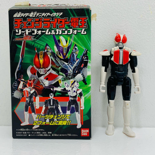 【中古】 チェンジライダー電王ソードフォーム&ガンフォーム「仮面ライダー電王デンライナーイカヅチ」【フィギュア】【飾磨店】