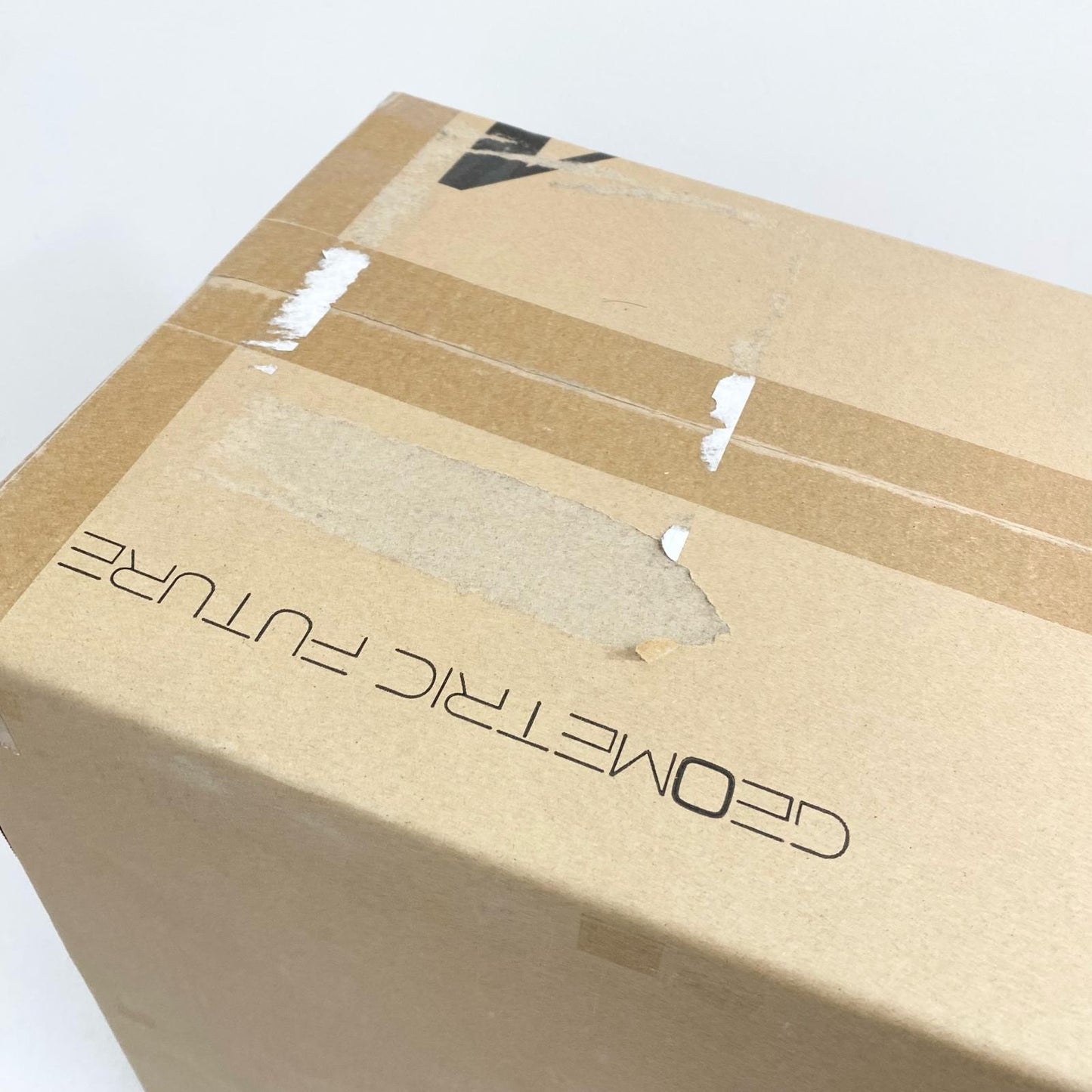 【未使用/未開封】 未開封 Geometric Future MODEL 4 KING ARTHUR White ミドルタワーPCケース 対応マザーボード:ATX/MicroATX/ExtendedATX/ITX【簡易梱包】【加古川店】