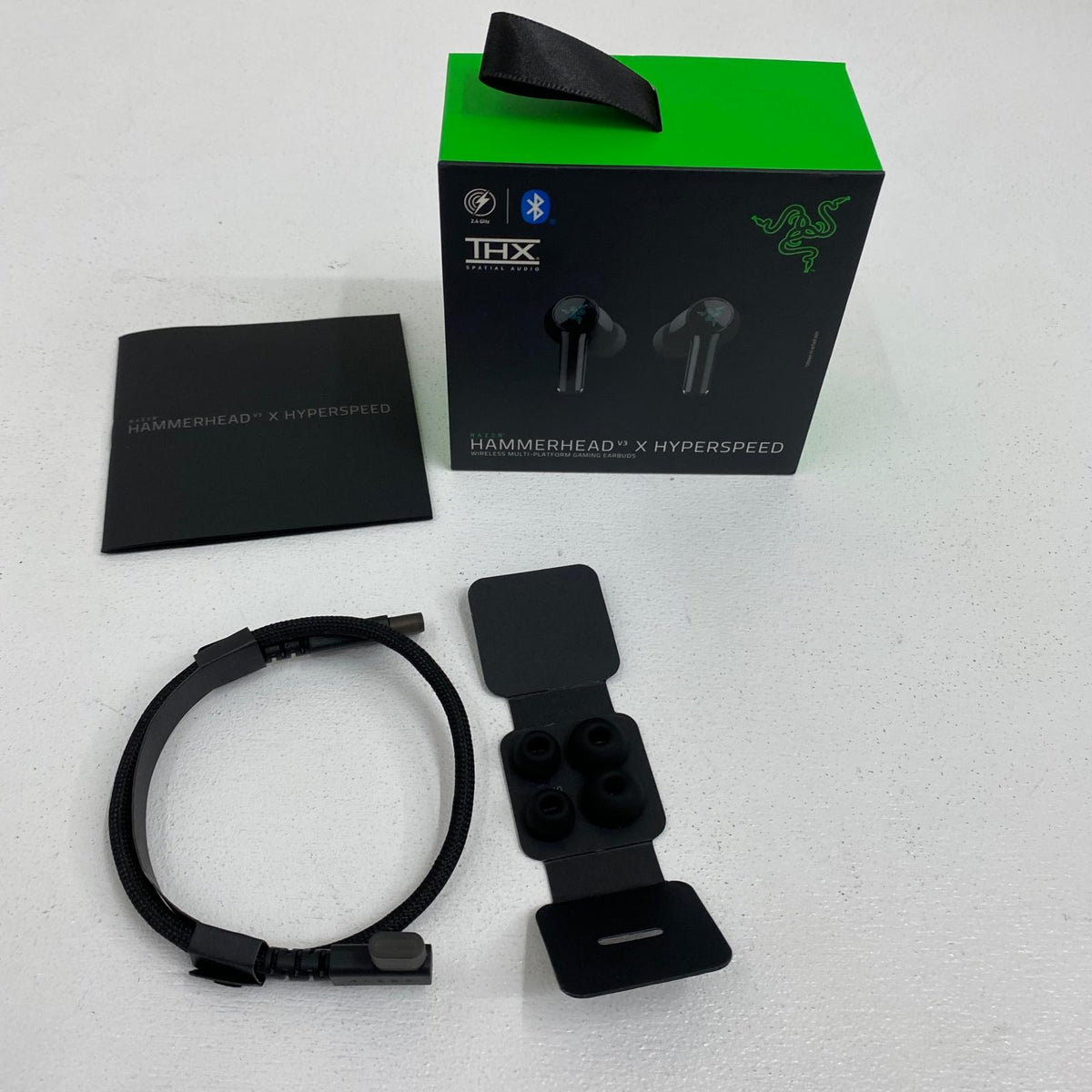 RZ12-05620100-R3A1 Razer Hammerhead V3 X HyperSpeed RZ12-05620100-R3A1 基本仕様 カナル型、Bluetooth/無線2.4GHz【加古川店】