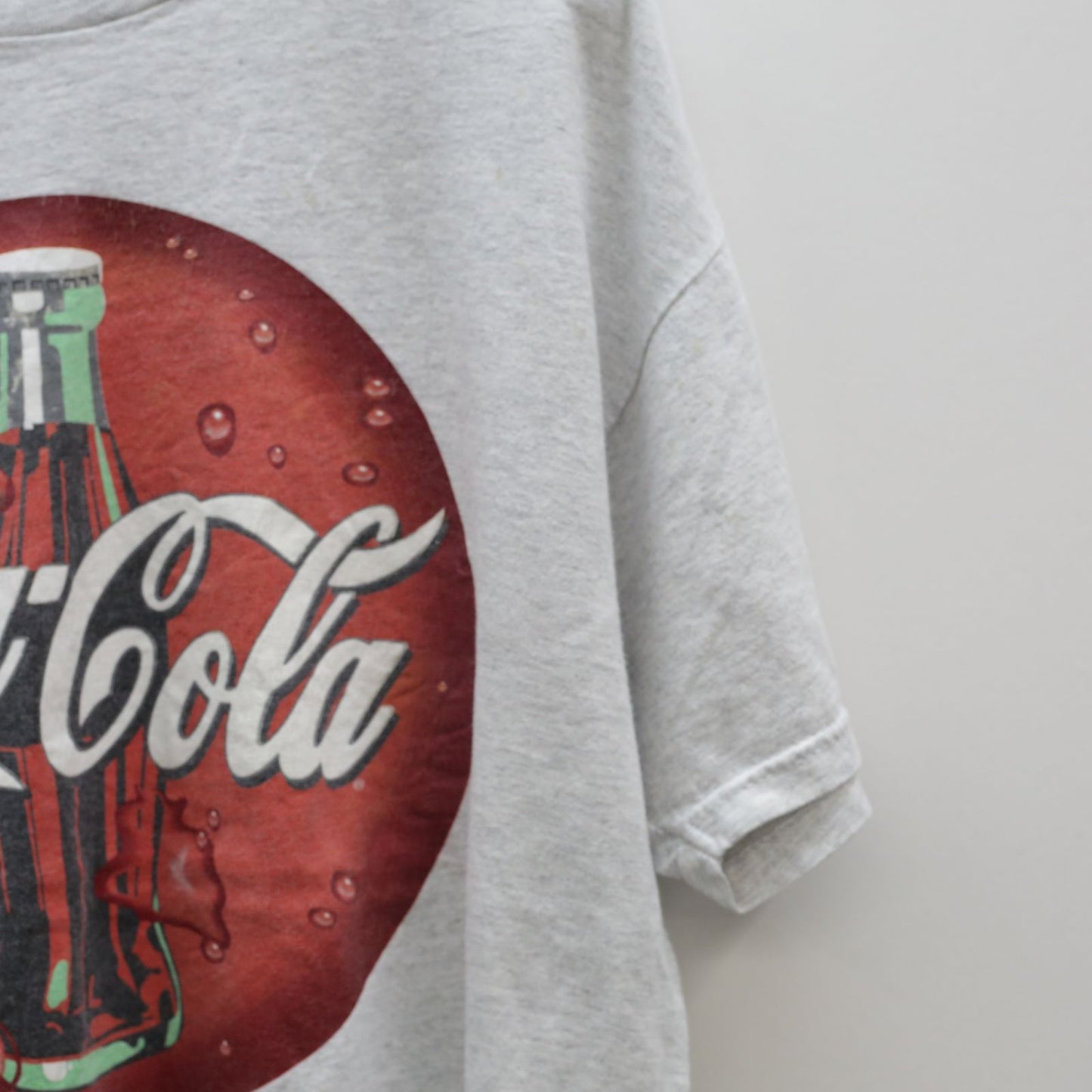 【中古】Hanes | ヘインズ 半袖Tシャツ ヘインズ 00年代 半袖 Tシャツ Coca-Cola コカ・コーラ HEAVYWEIGHT グレー L グレー サイズ:L【加古川物流】