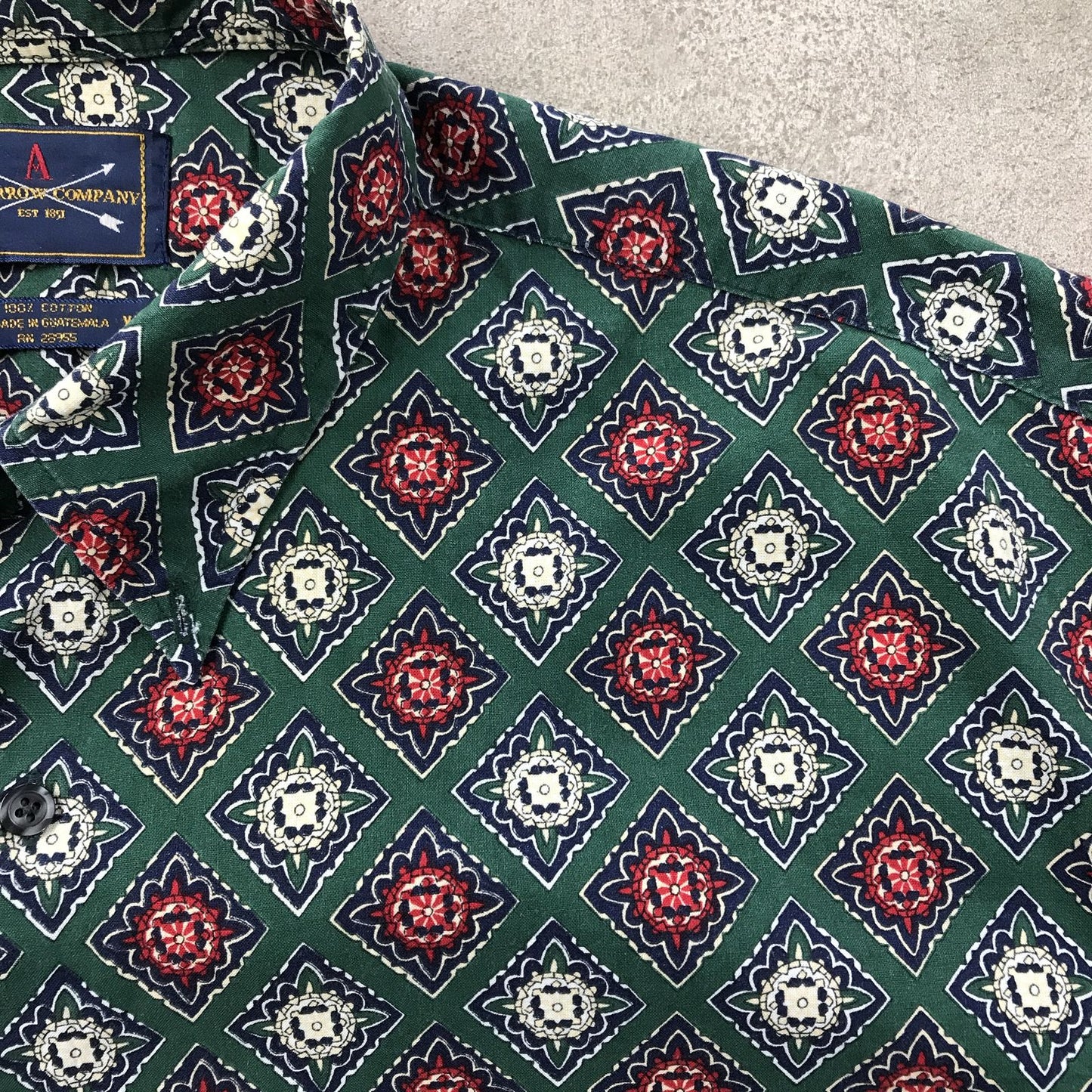 【中古】 半袖シャツ XL 90年代 THE ARROW COMPANY 総柄 モノグラム柄 コットンシャツ 半袖 ビンテージ その他 サイズ:XL【加古川物流】