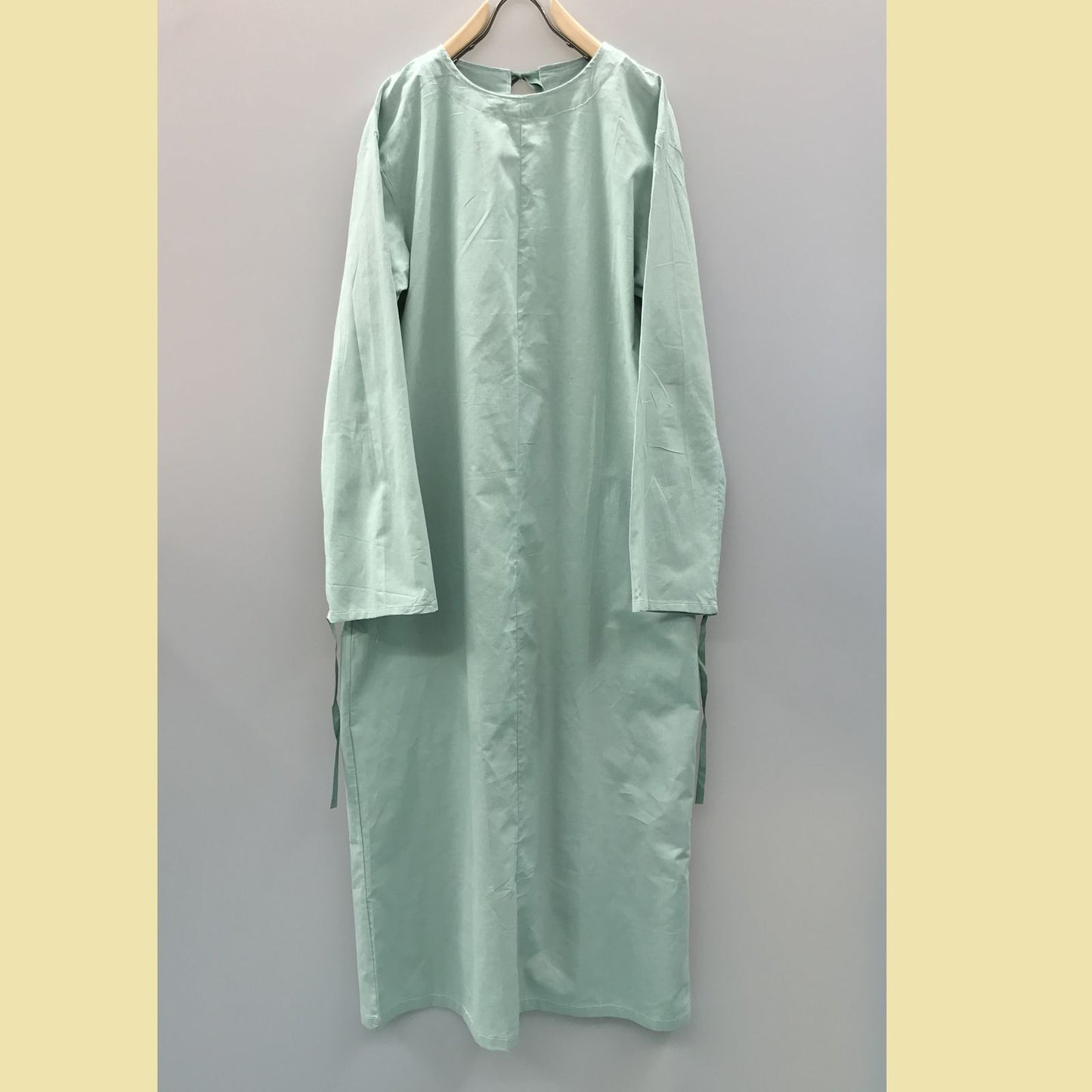 【中古】 ミリタリージャケット 60~70年代 チェコ軍 オペレーションコート 未使用・デットストック ! パステルライトブルーグリーン 182 - 96 グリーン【加古川物流】
