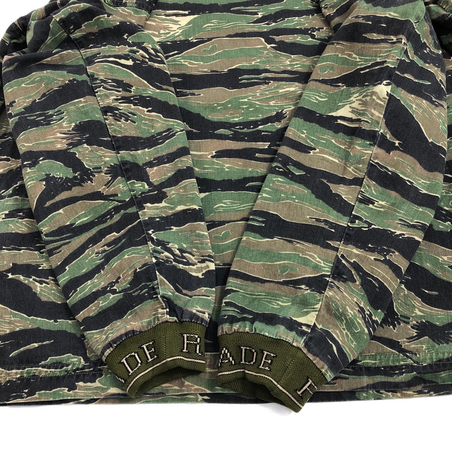 【中古】 RENEGADE タイガーカモ リブデザイン プルオーバー その他アウター カモ サイズ:XL【加古川物流】