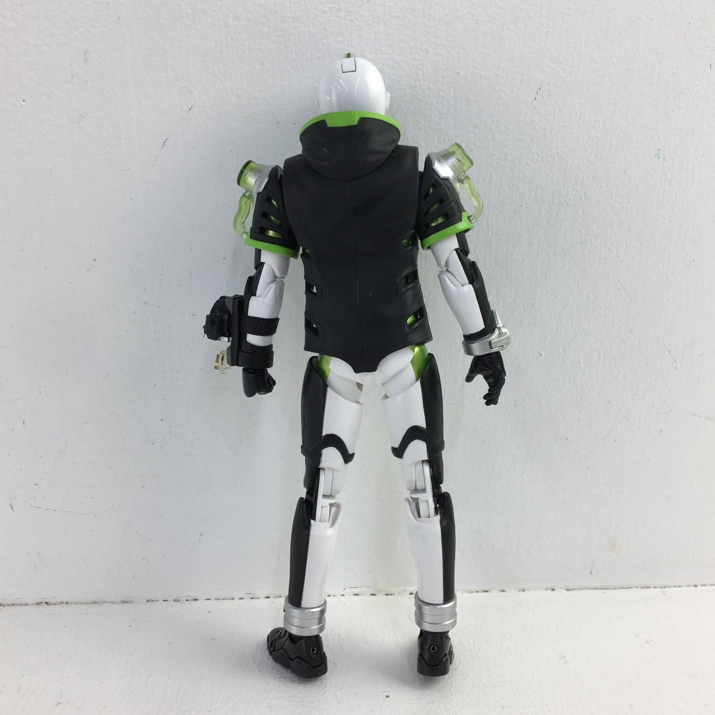【中古】 フィギュア S.H.Figuarts 仮面ライダーゴースト ネクロム【フィギュア】【加古川物流】