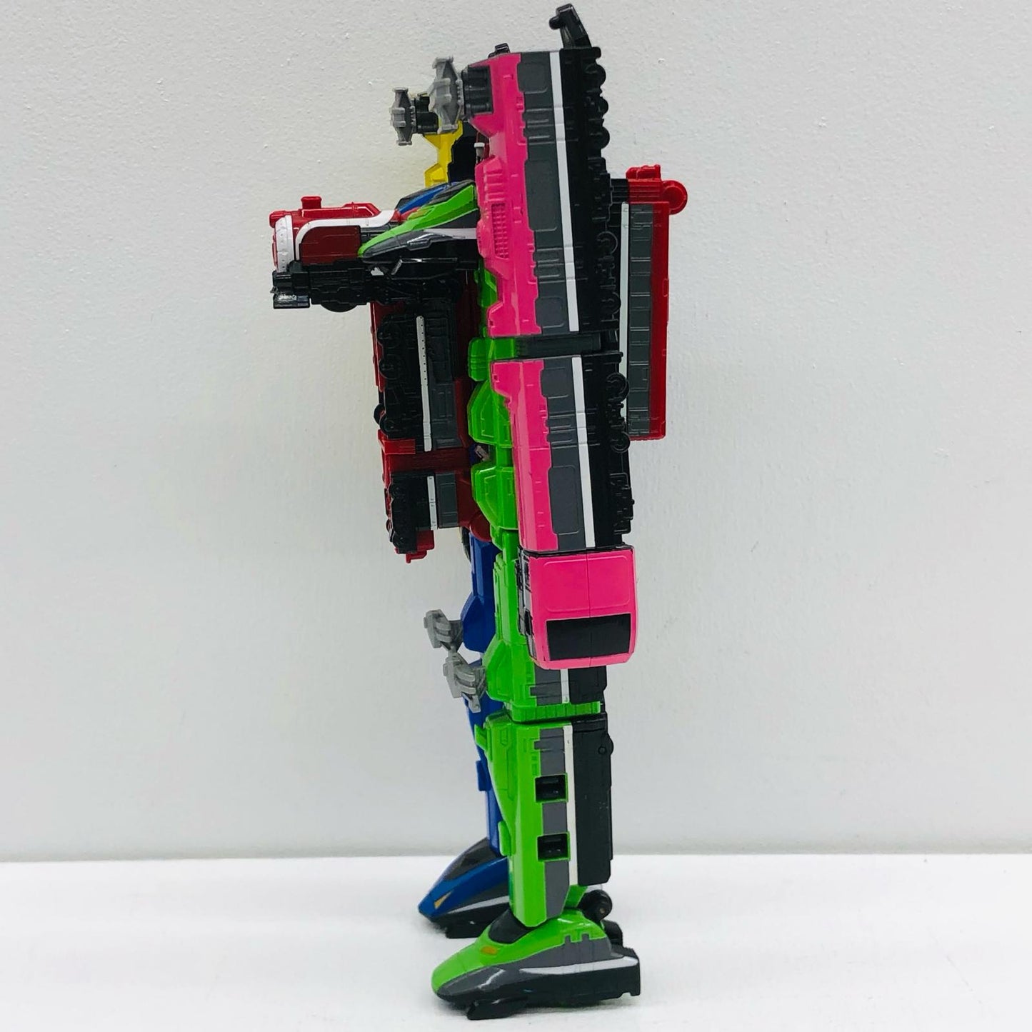 【中古】 烈車戦隊トッキュウジャー フィギュア 烈車合体シリーズ1-5烈車合体DXトッキュウオー【フィギュア】【加古川物流】
