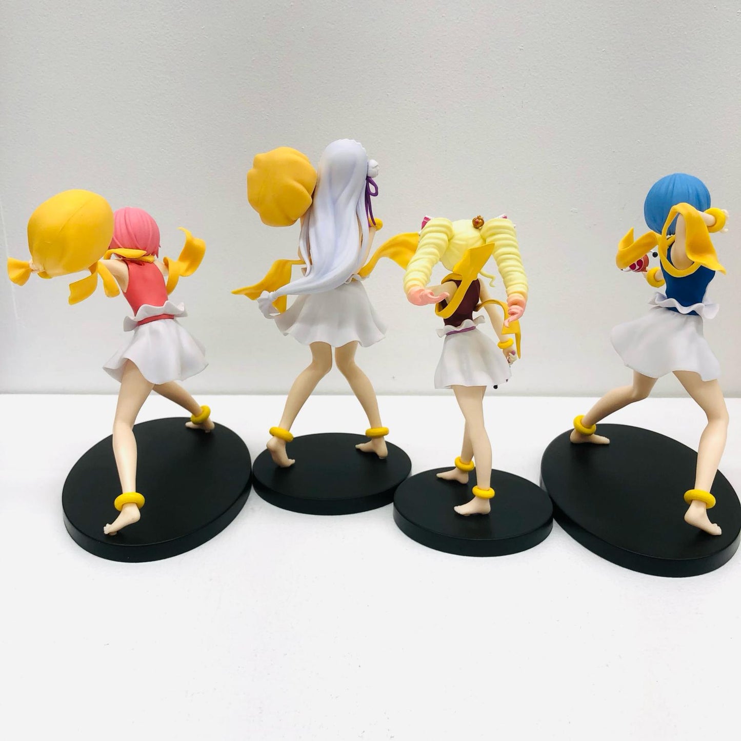 【中古】 Re:ゼロから始める異世界生活 フィギュア レム ラム エミリア ベアトリス 4体セット【フィギュア】【加古川物流】