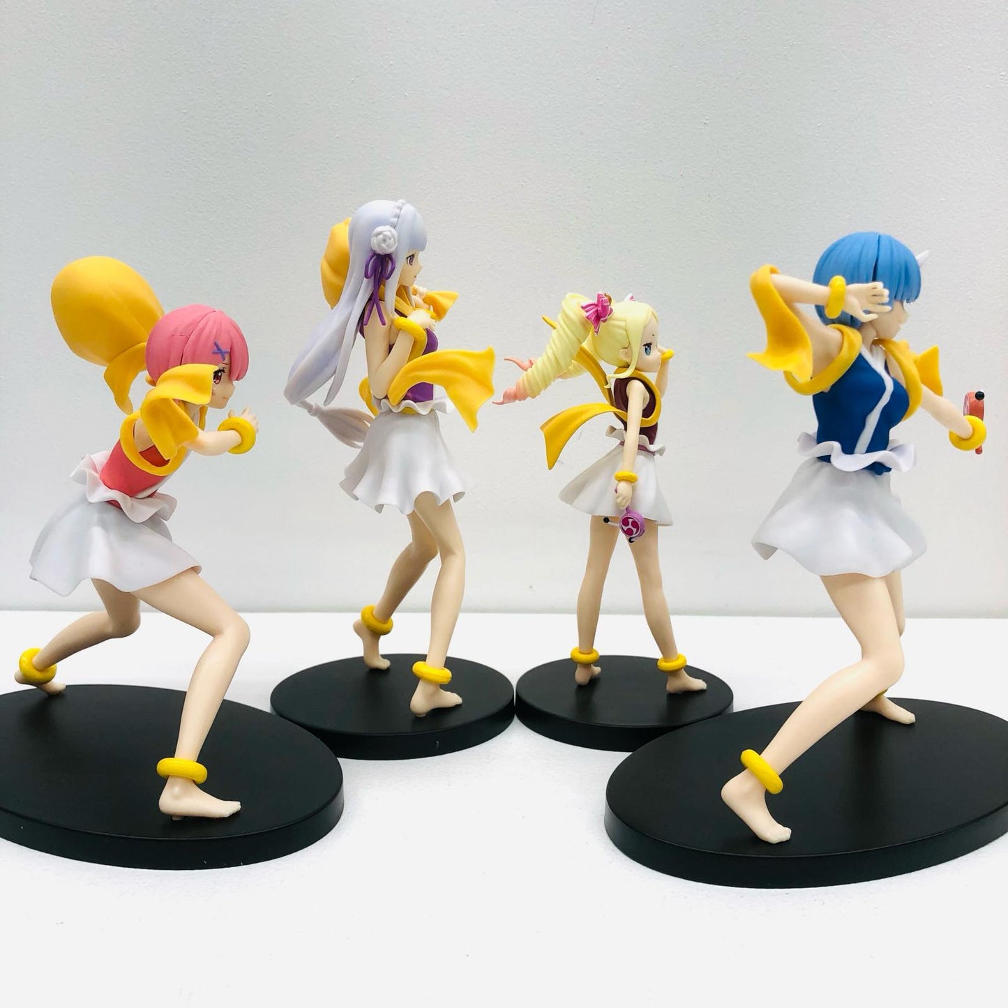 【中古】 Re:ゼロから始める異世界生活 フィギュア レム ラム エミリア ベアトリス 4体セット【フィギュア】【加古川物流】