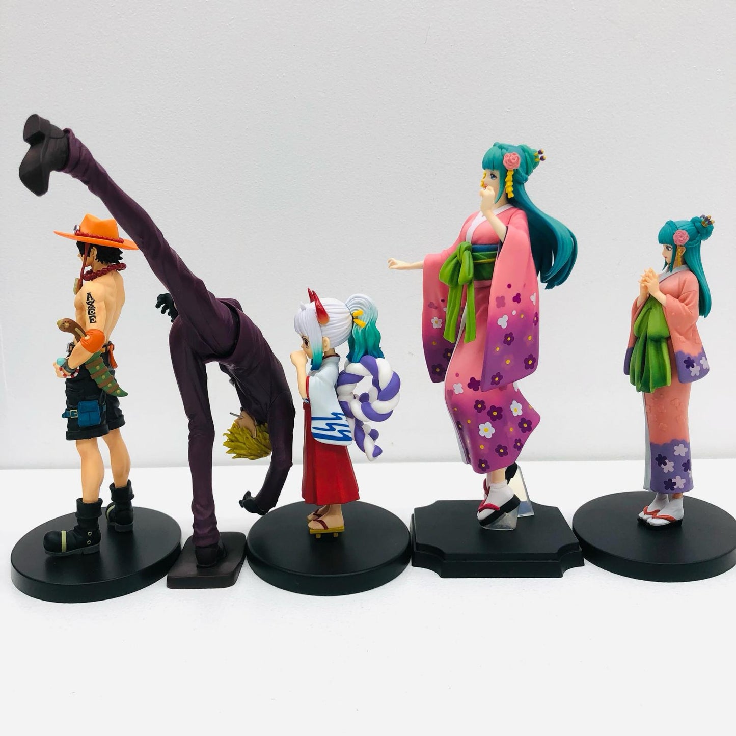 【中古】 ワンピース フィギュア 幼少期ヤマト サンジ エース ほか 5体セット【フィギュア】【加古川物流】