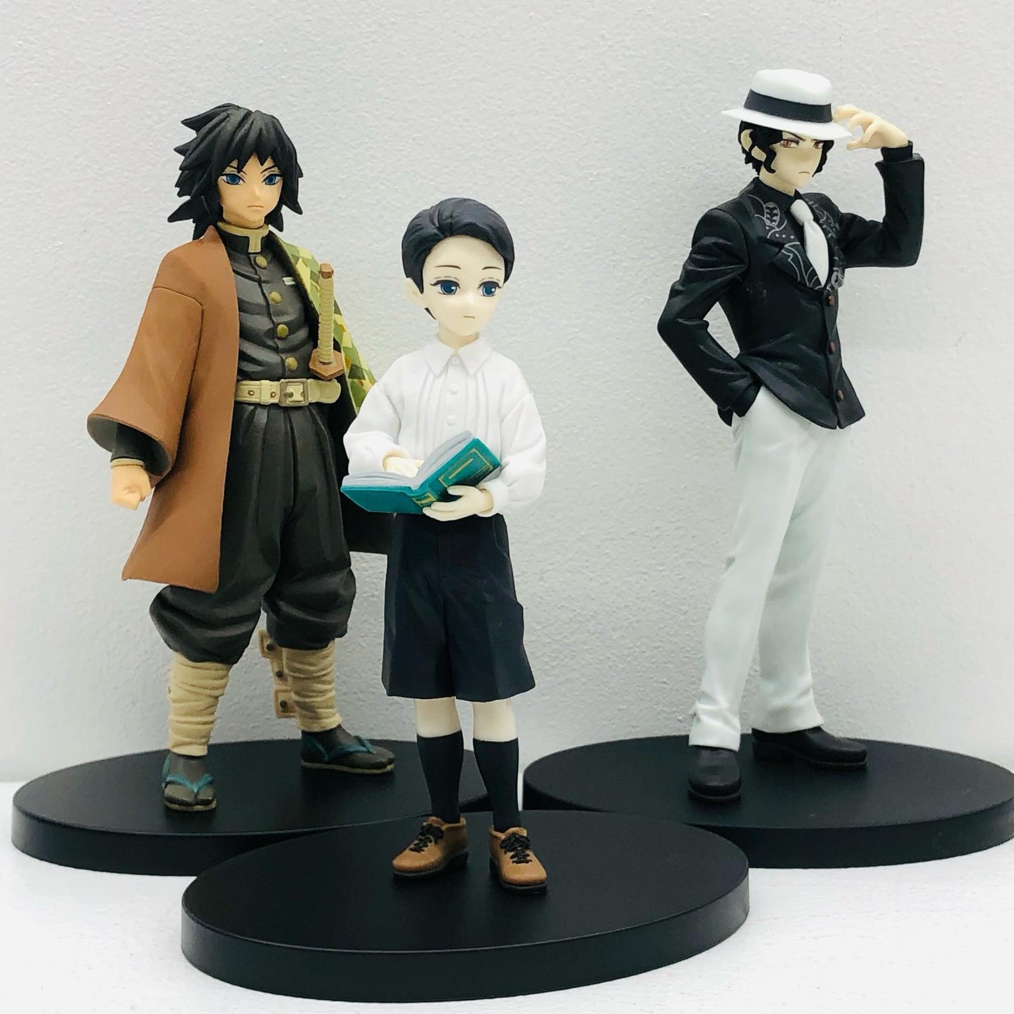 【中古】 フィギュア 「鬼滅の刃」冨岡義勇 鬼舞辻無惨 3体セット【フィギュア】【加古川物流】