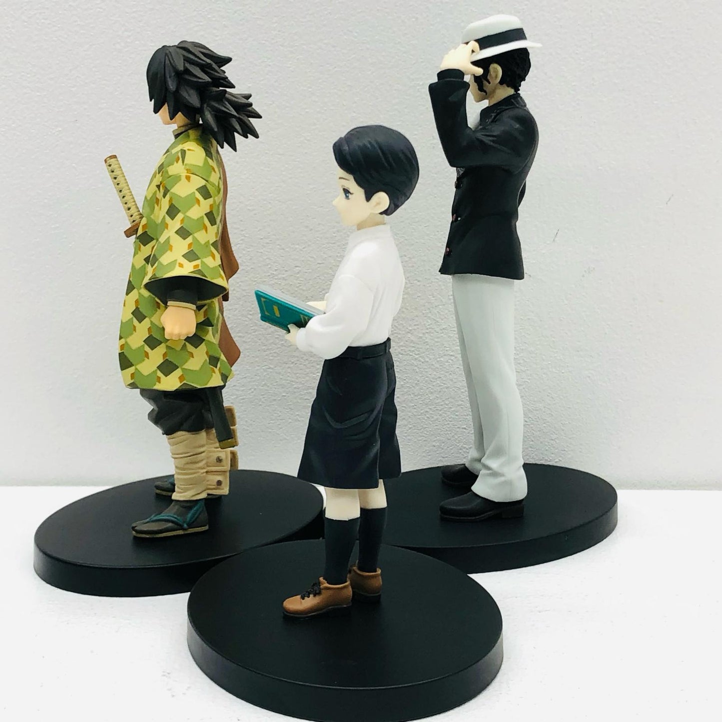 【中古】 フィギュア 「鬼滅の刃」冨岡義勇 鬼舞辻無惨 3体セット【フィギュア】【加古川物流】