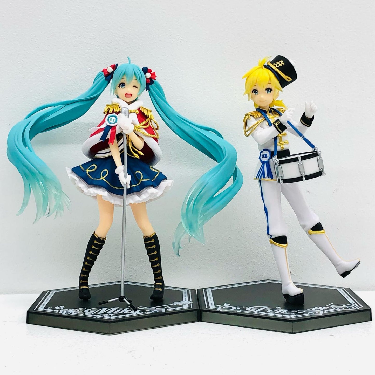 【中古】 フィギュア 「VOCALOID」初音ミク 鏡音レンWinterLive 2体セット【フィギュア】【加古川物流】