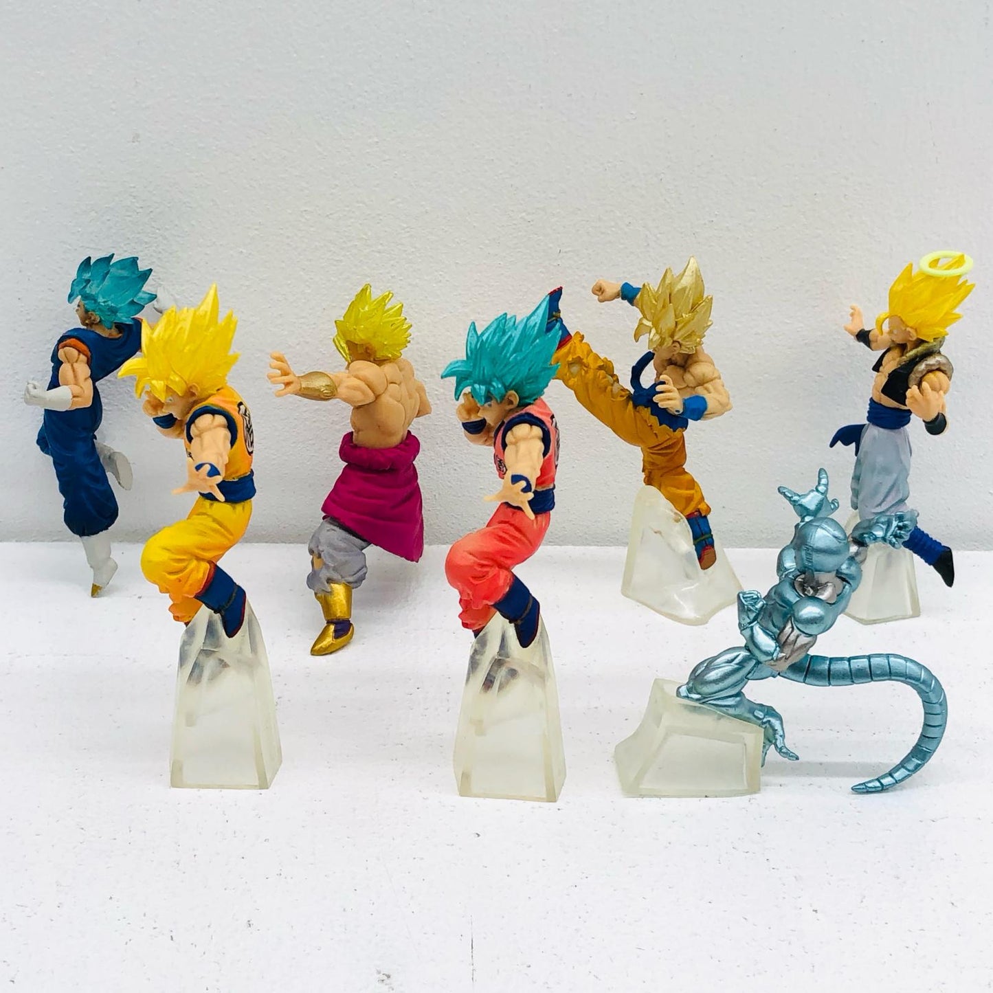 【中古】 ドラゴンボール超VSドラゴンボールシリーズ フィギュア 超サイヤ人孫悟空 ほか 7体【フィギュア】【加古川物流】