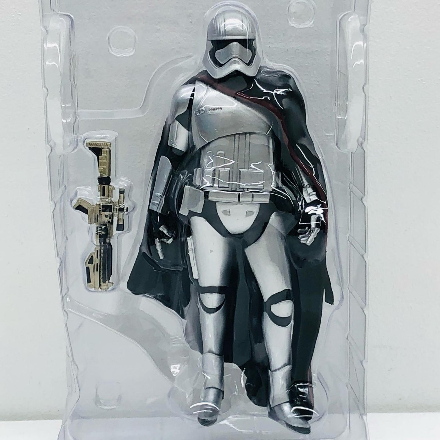 【中古】 「スター・ウォーズ/フォースの覚醒」 フィギュア キャプテン・ファズマ【フィギュア】【加古川物流】