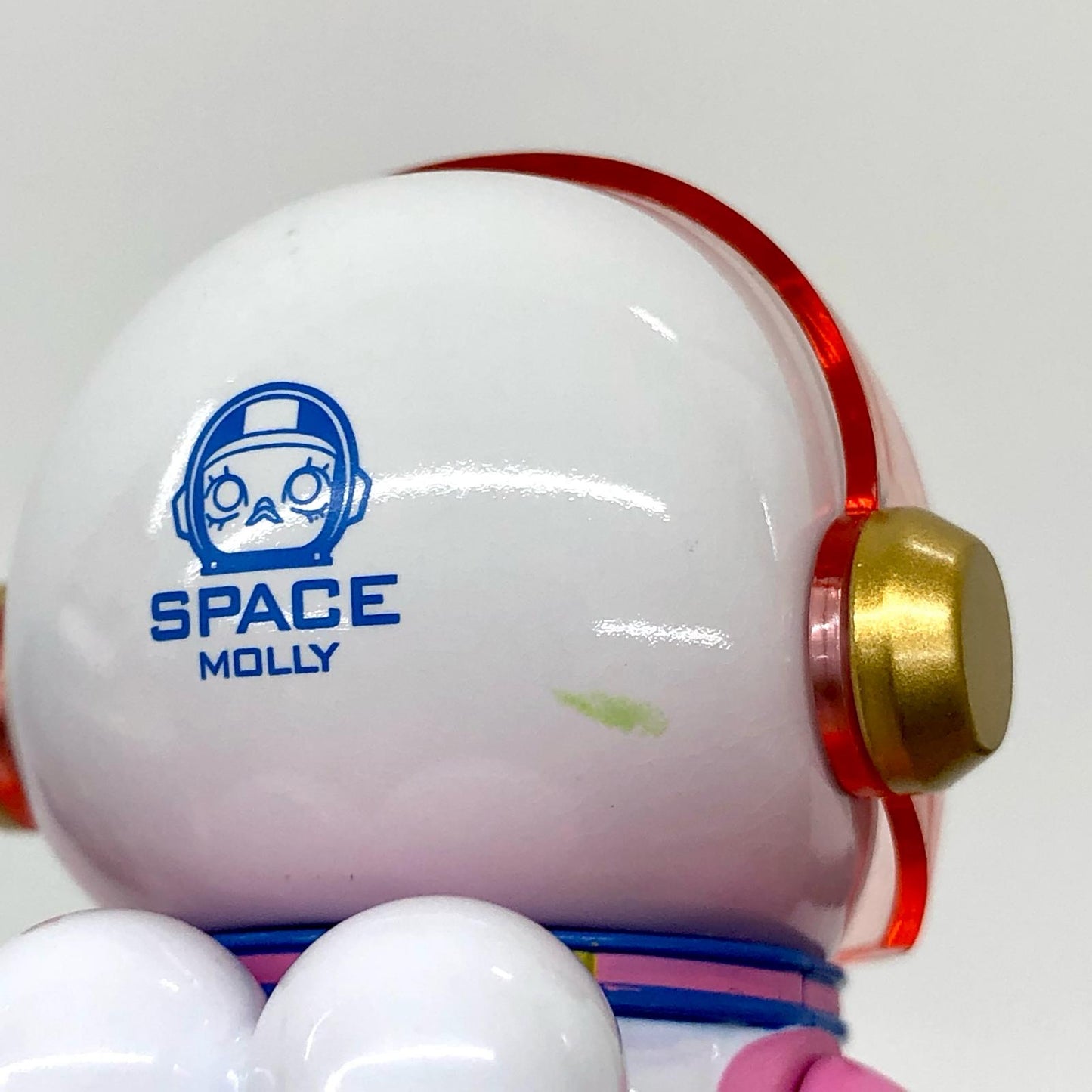 フィギュア UNICORN 「POPMART MEGA SPACE MOLLY 100%×emoji シリーズ」 UNICORN【フィギュア】【瀬戸大橋店】
