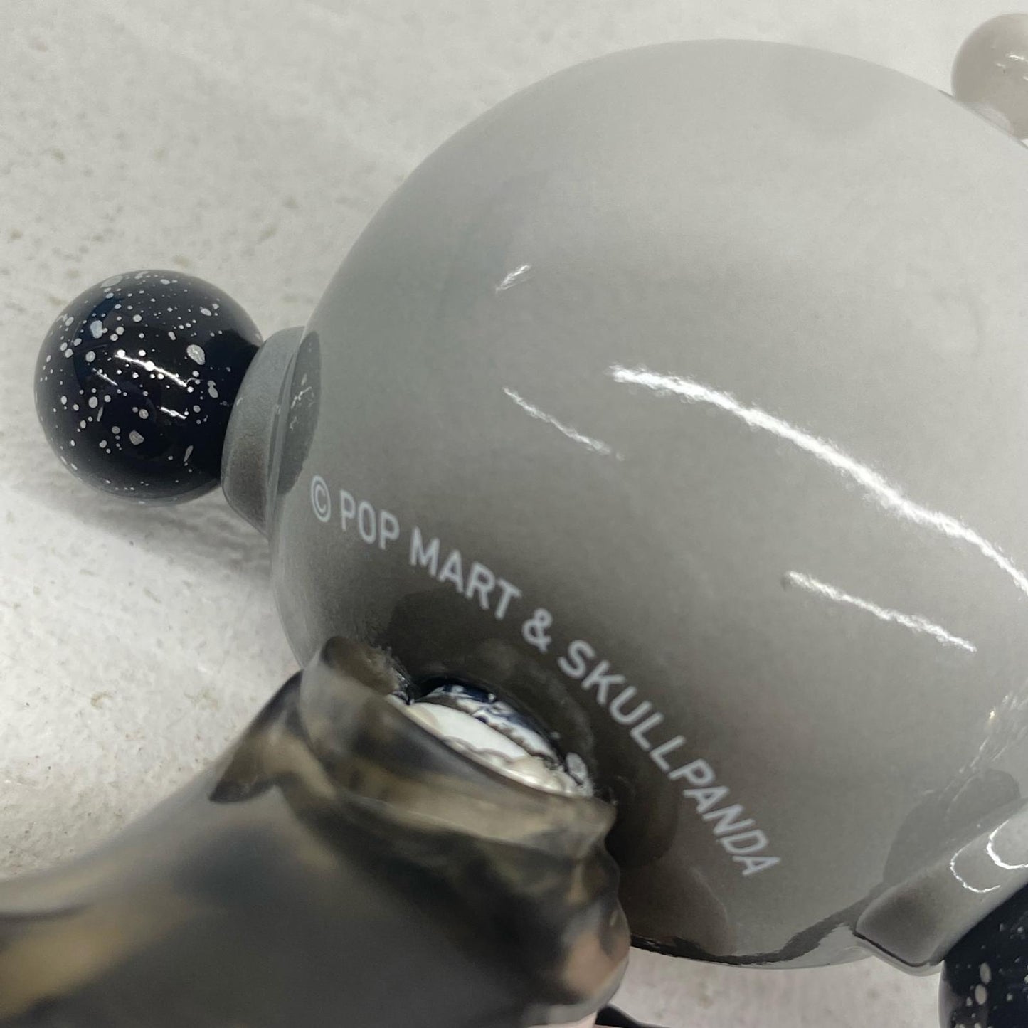 フィギュア SKULLPANDA 「POPMART Spotlight POPMART 13th Anniversary シリーズ」 SKULLPANDA Spotlight POPMART 13th Anniversary【フィギュア】【加古川物流】