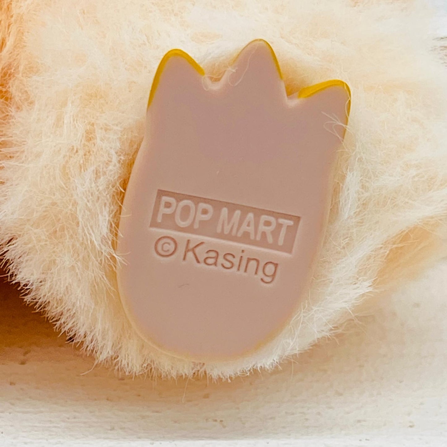 ぬいぐるみ HAPPINESS「THE MONSTERS Big into Energy シリーズ ぬいぐるみペンダント」POPMART HAPPINESS THE MONSTERS Big into Energy【飾磨店】