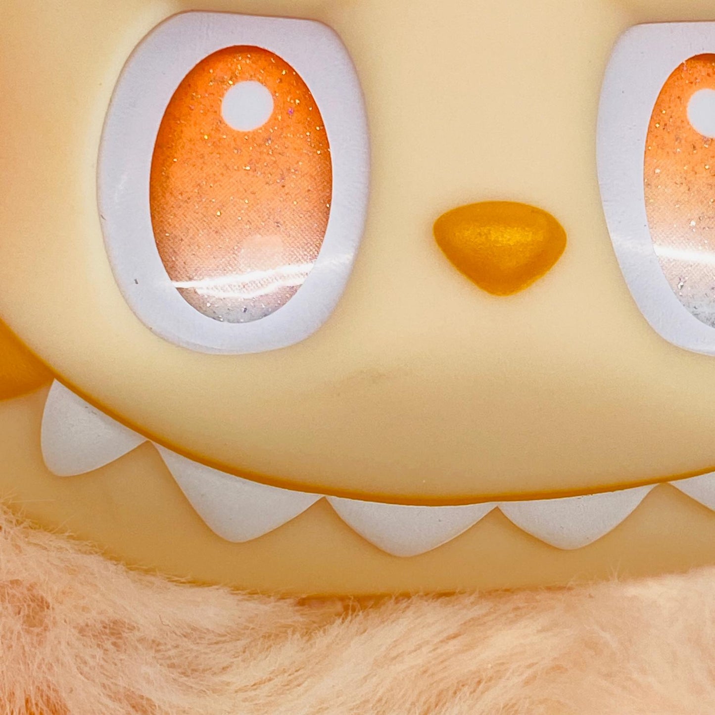 ぬいぐるみ HAPPINESS「THE MONSTERS Big into Energy シリーズ ぬいぐるみペンダント」POPMART HAPPINESS THE MONSTERS Big into Energy【飾磨店】