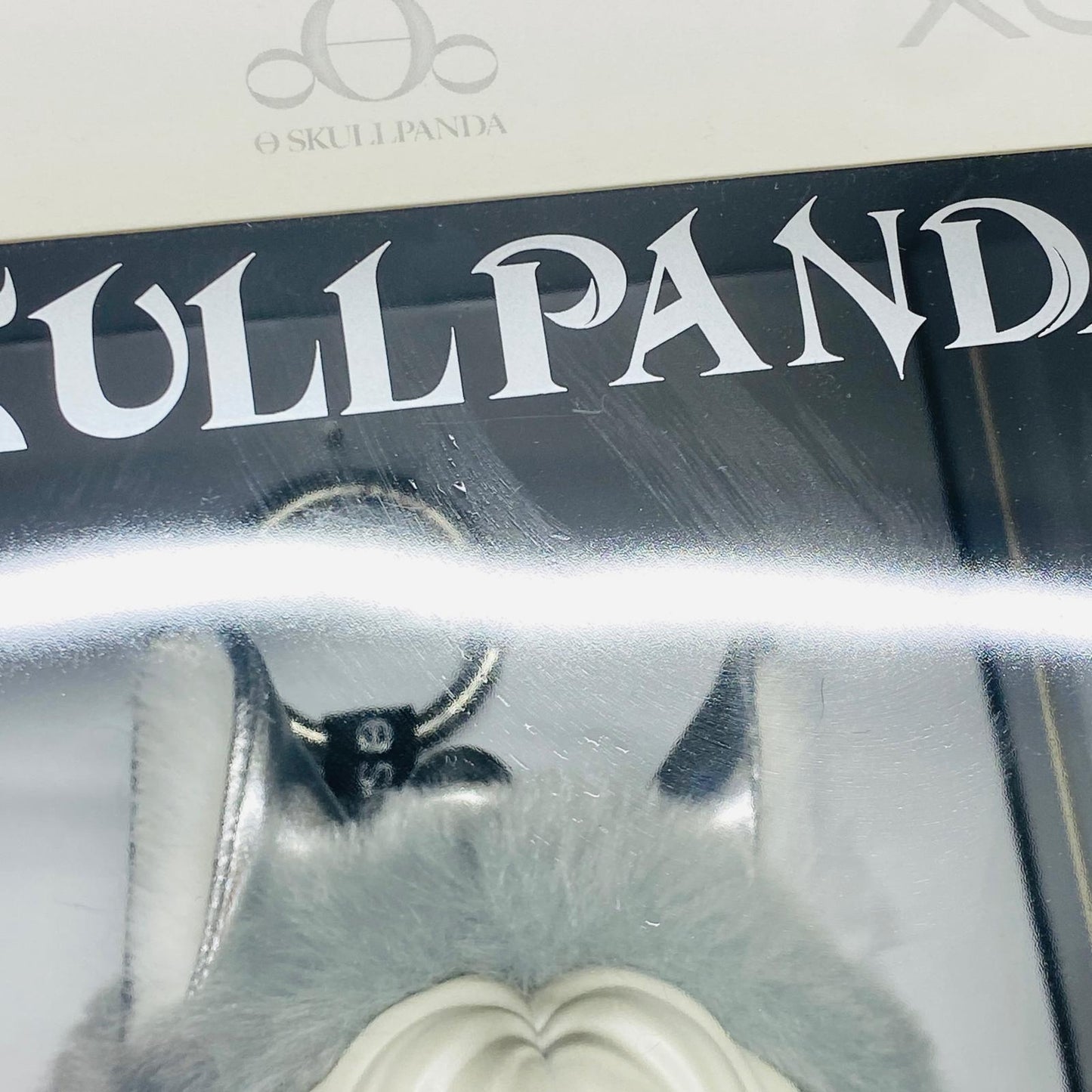 ぬいぐるみ XG ぬいぐるみペンダント 「SKULLPANDA × XG」 日本限定 SKULLPANDA SKULLPANDA × XG ぬいぐるみペンダント日本限定【加古川物流】