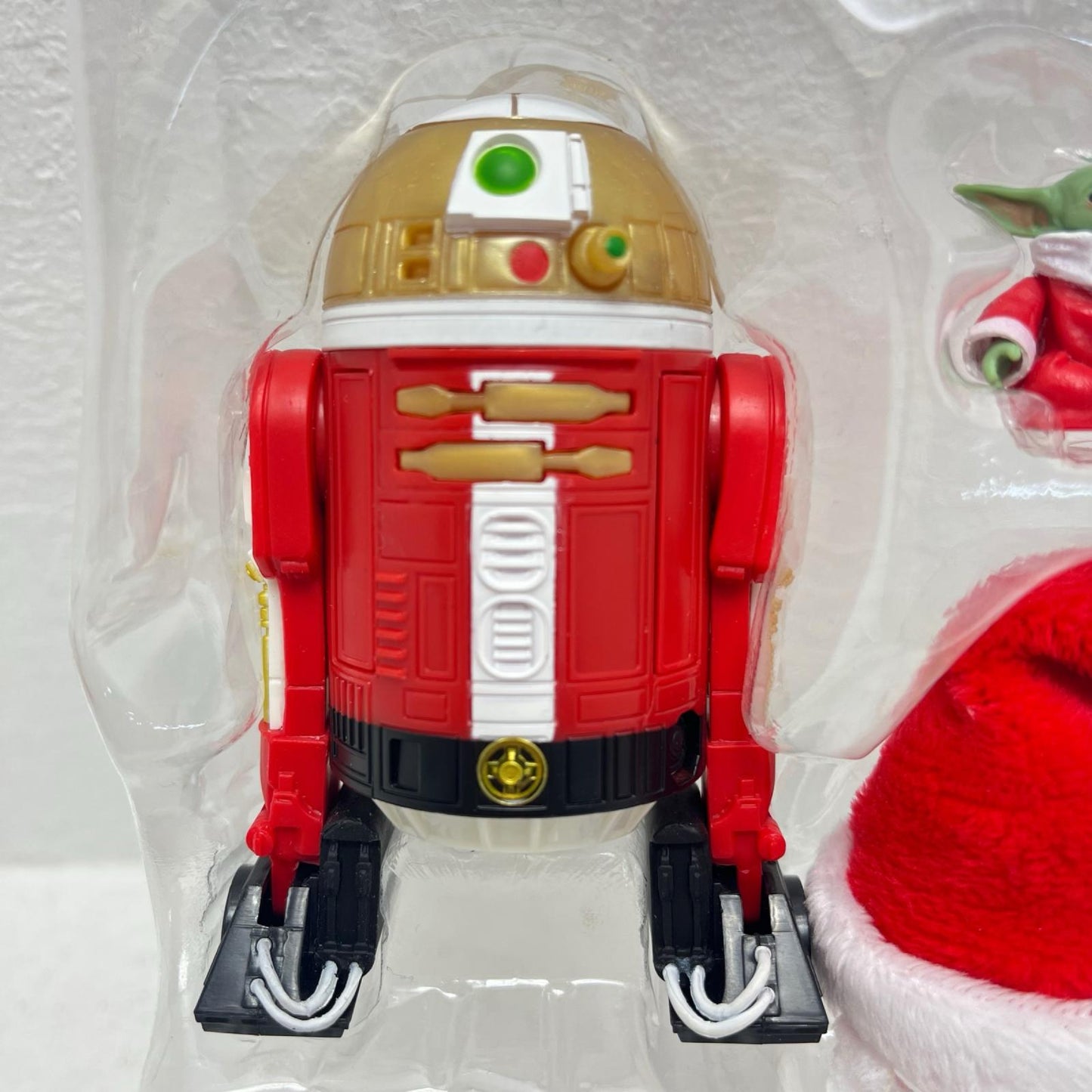 フィギュア アストロメック・ドロイドwithグローグ(ホリデー・エディション)「スター・ウォーズ」 アストロメック・ドロイドwithグローグ(ホリデー・エディション)【フィギュア】【加古川物流】