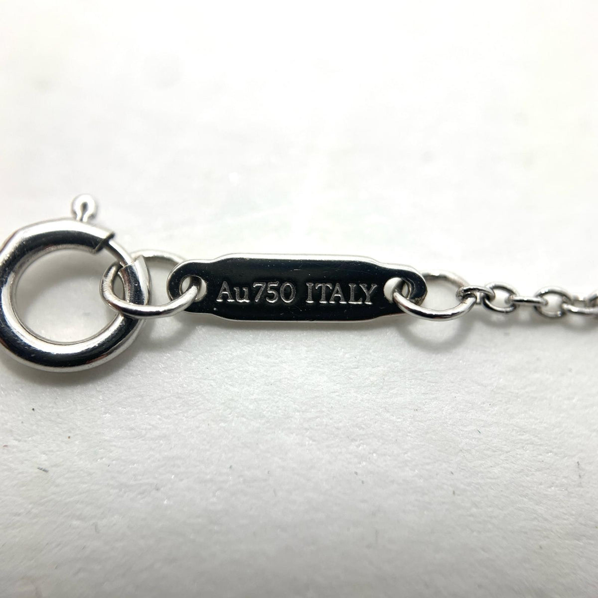 Tiffany&co | ティファニー ティファニーT スマイルペンダント スモール メレダイヤ K18WG ネックレス シルバー【瀬戸大橋店】